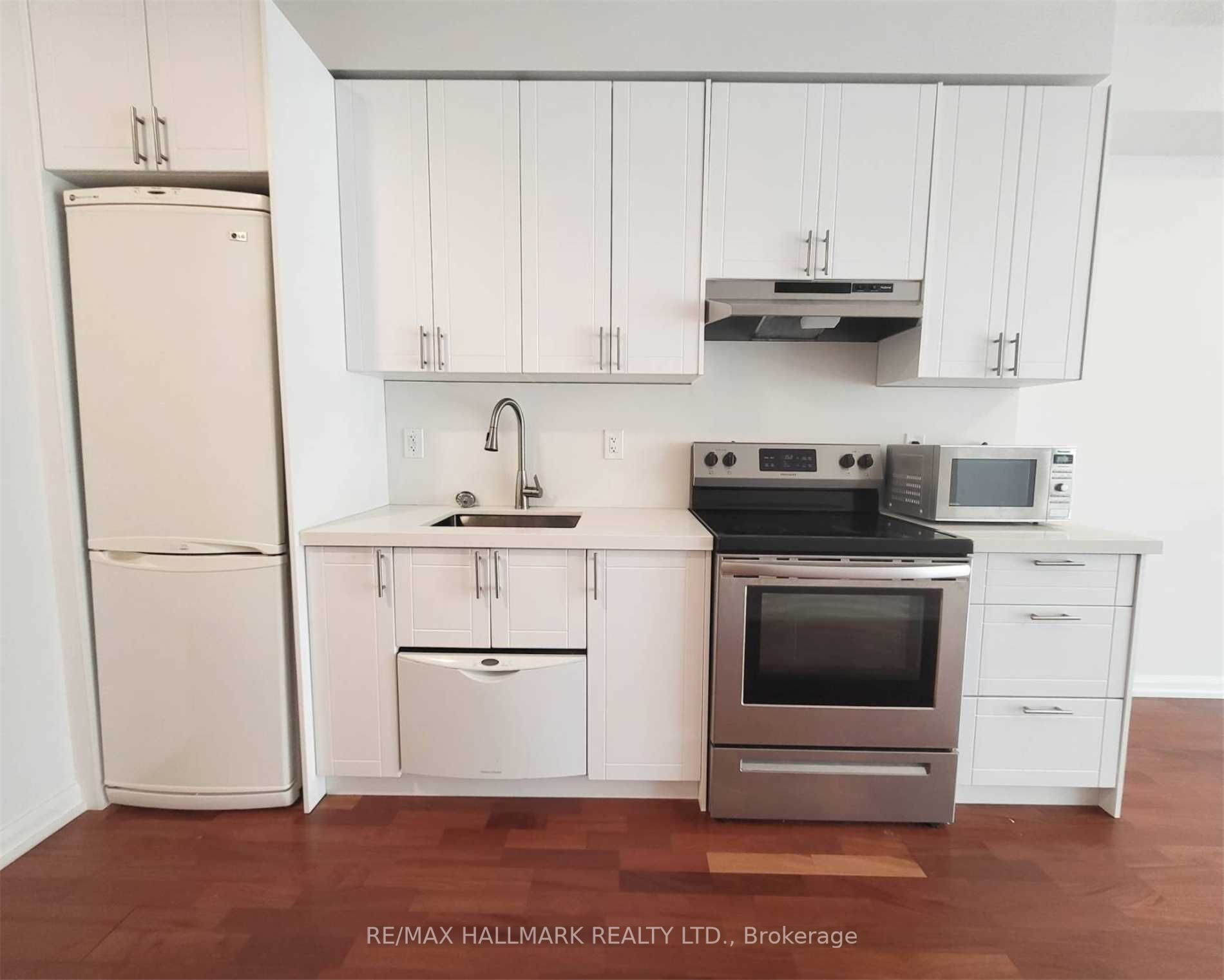 111 Elizabeth Street, #1115