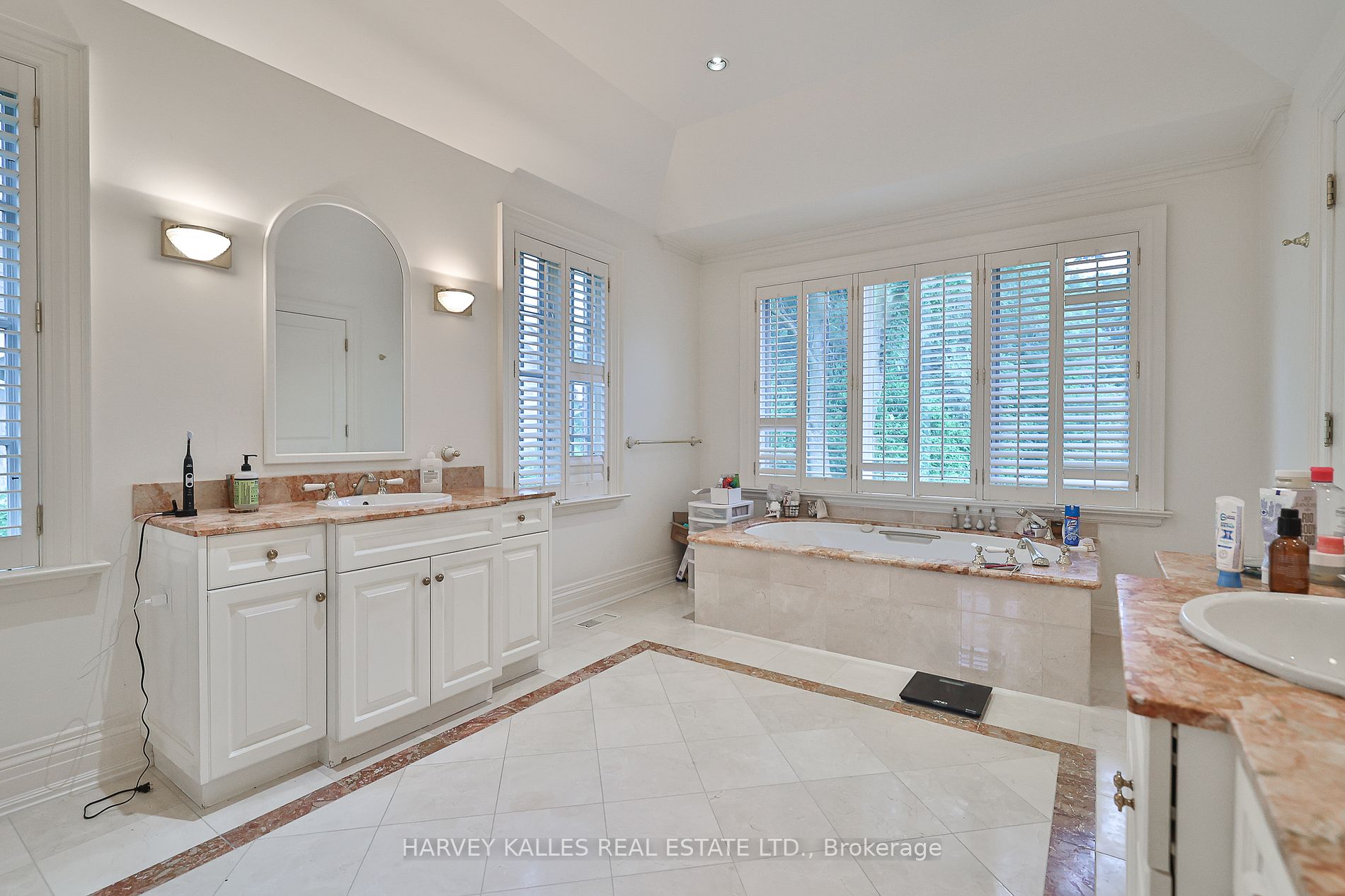 168 Sandringham Drive