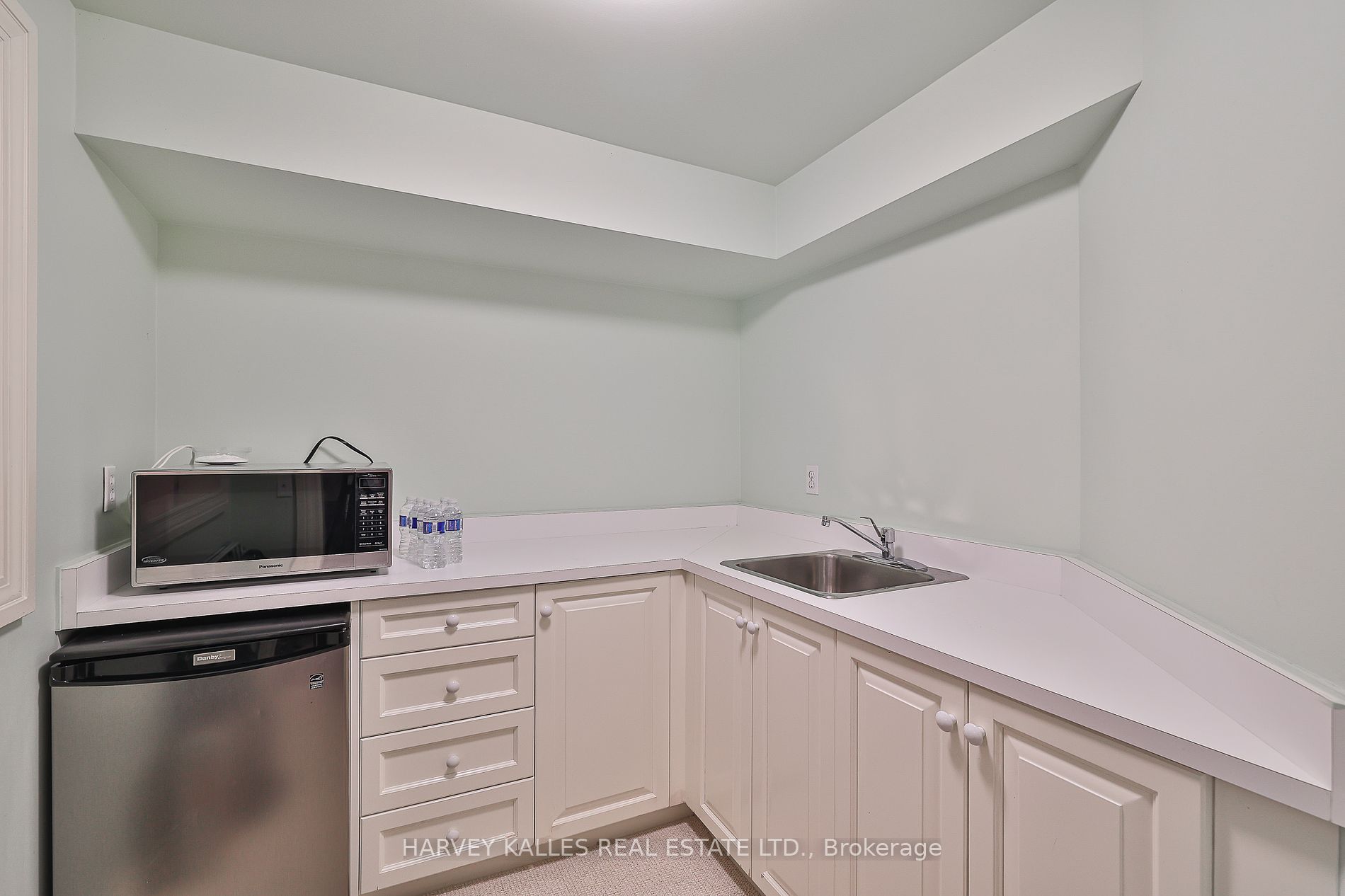168 Sandringham Drive