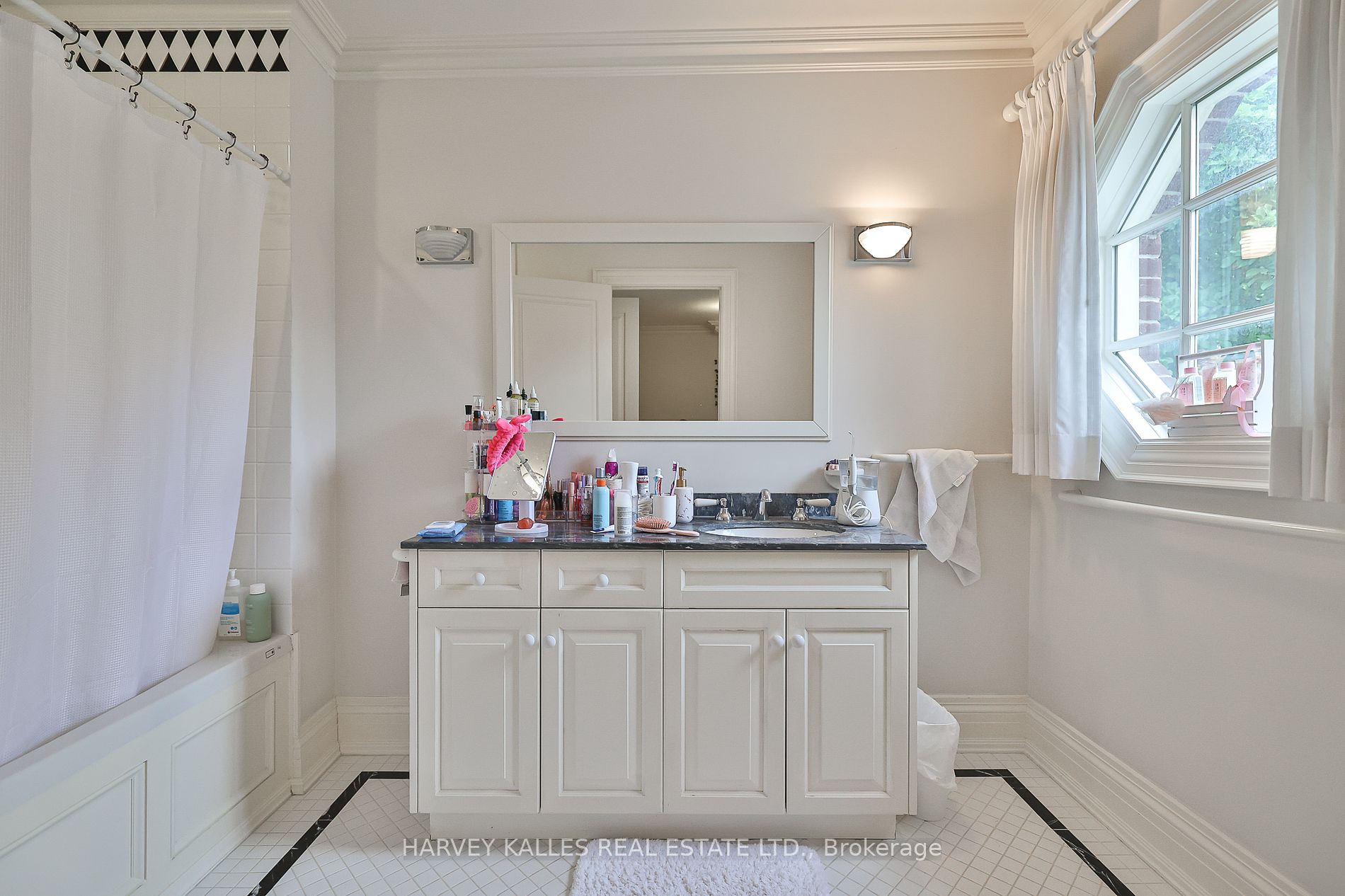 168 Sandringham Drive