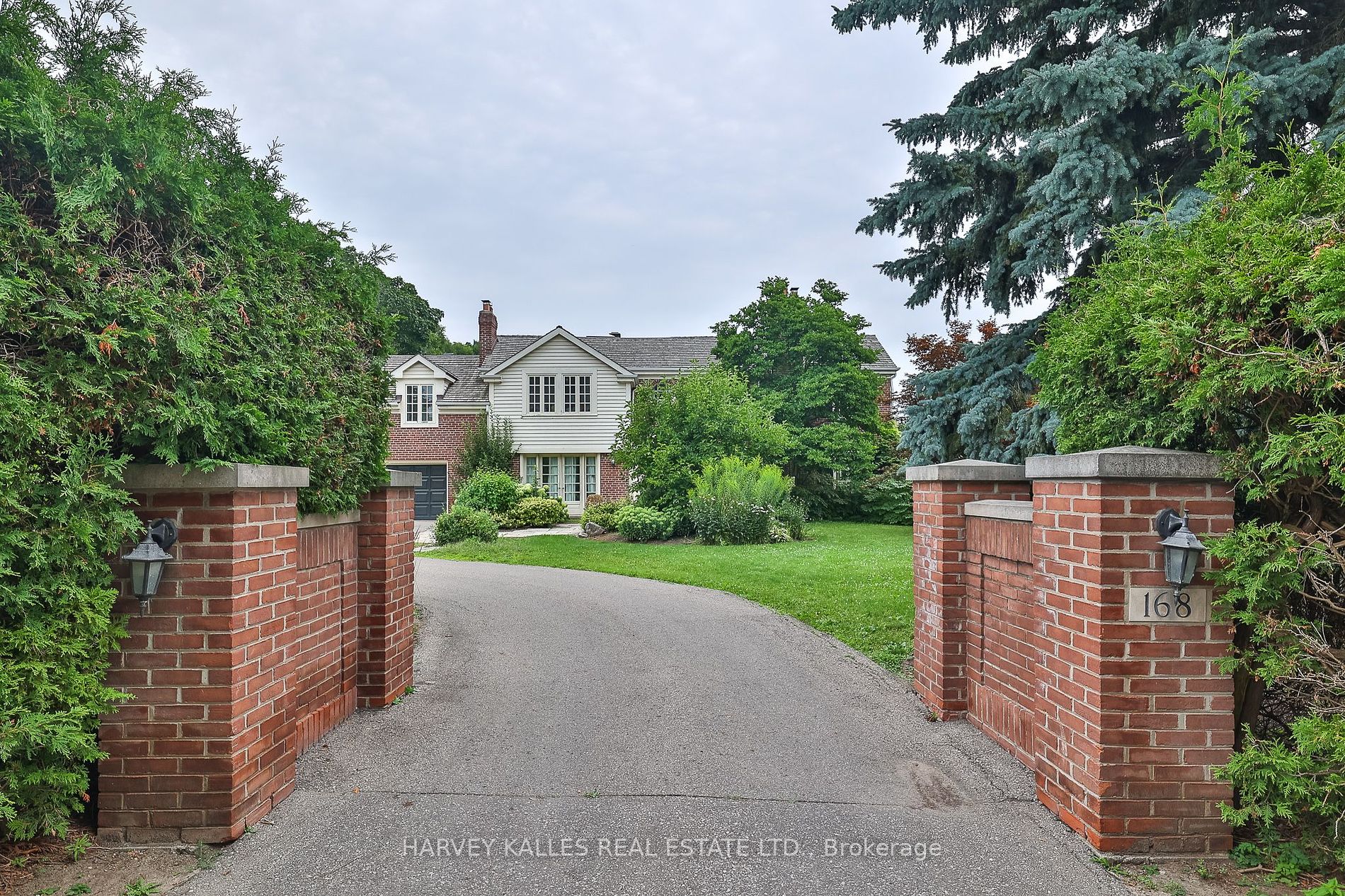 168 Sandringham Drive