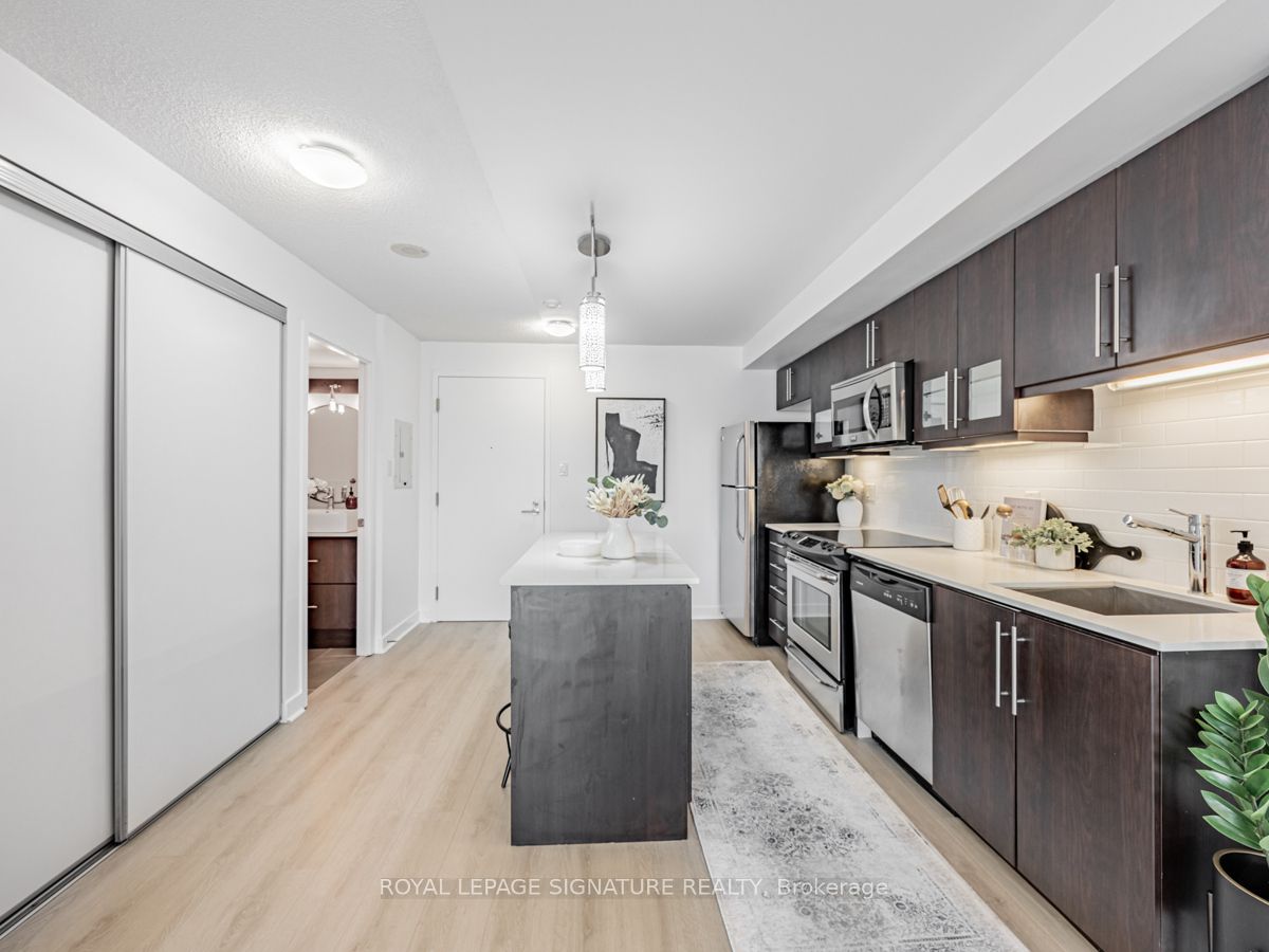 1169 Queen St W, #309