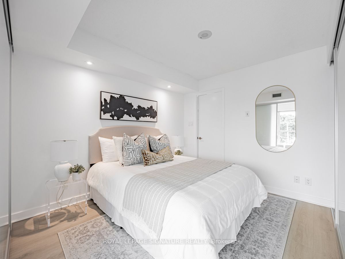 1169 Queen St W, #309