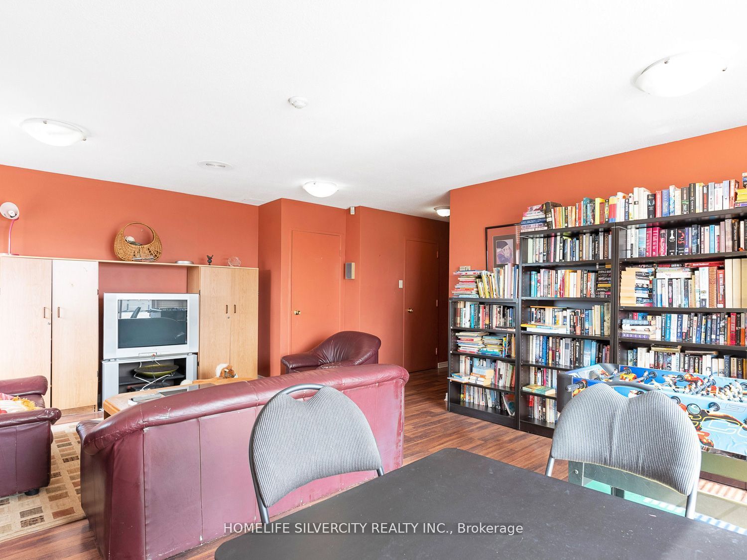 130 Neptune Drive, #708