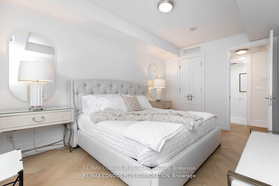 10 Bellair St, #801