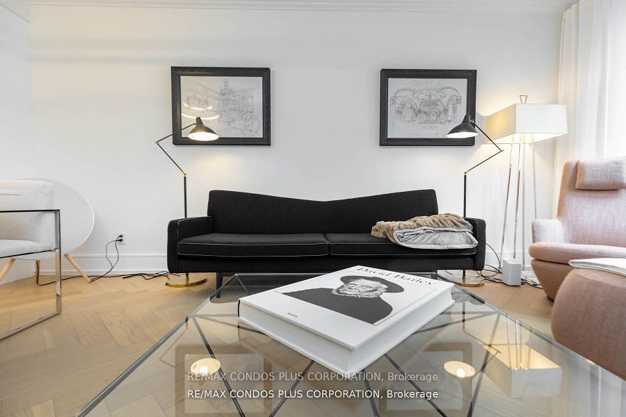 10 Bellair St, #801