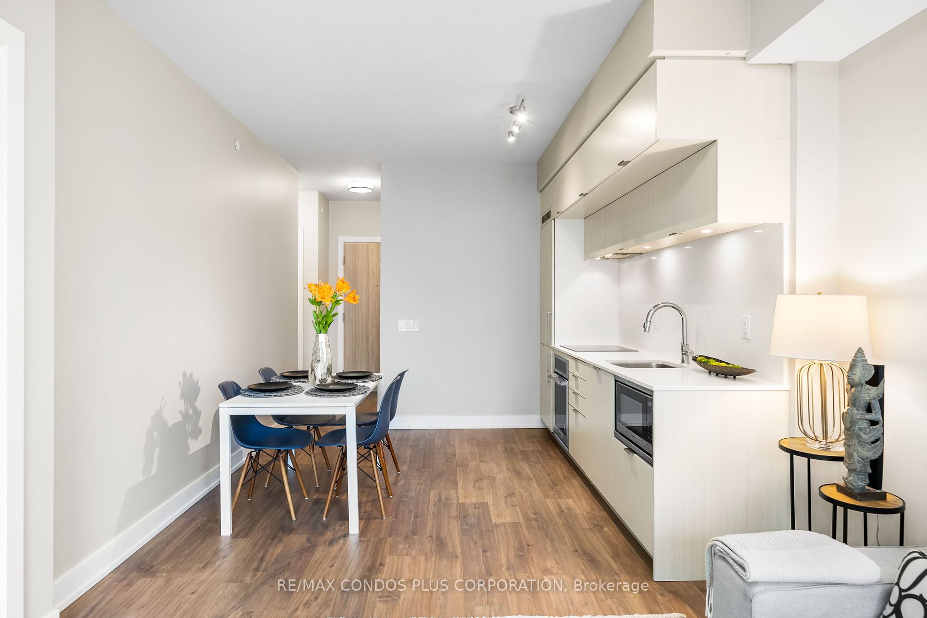 80 Vanauley Street, #511