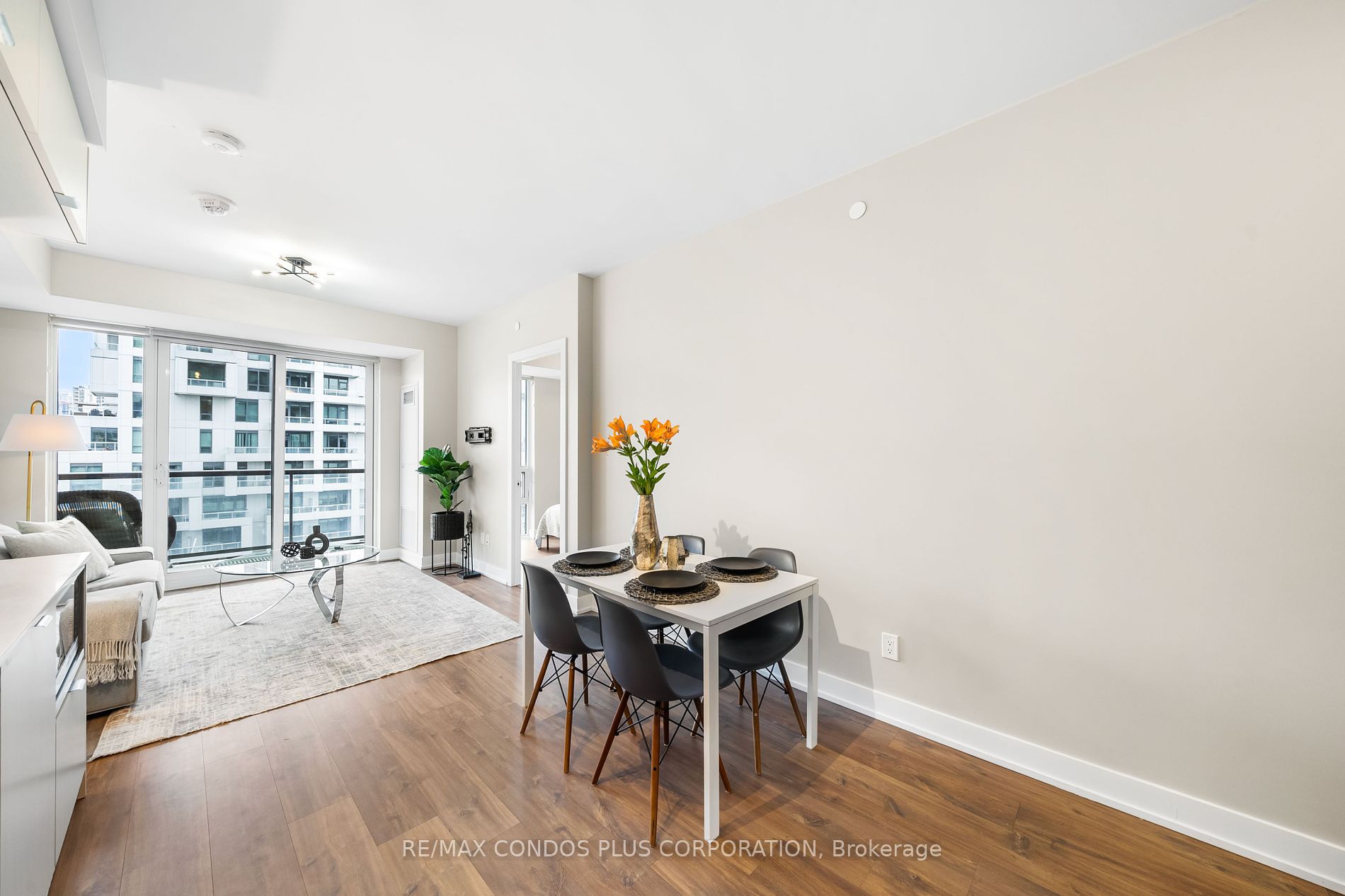 80 Vanauley Street, #511
