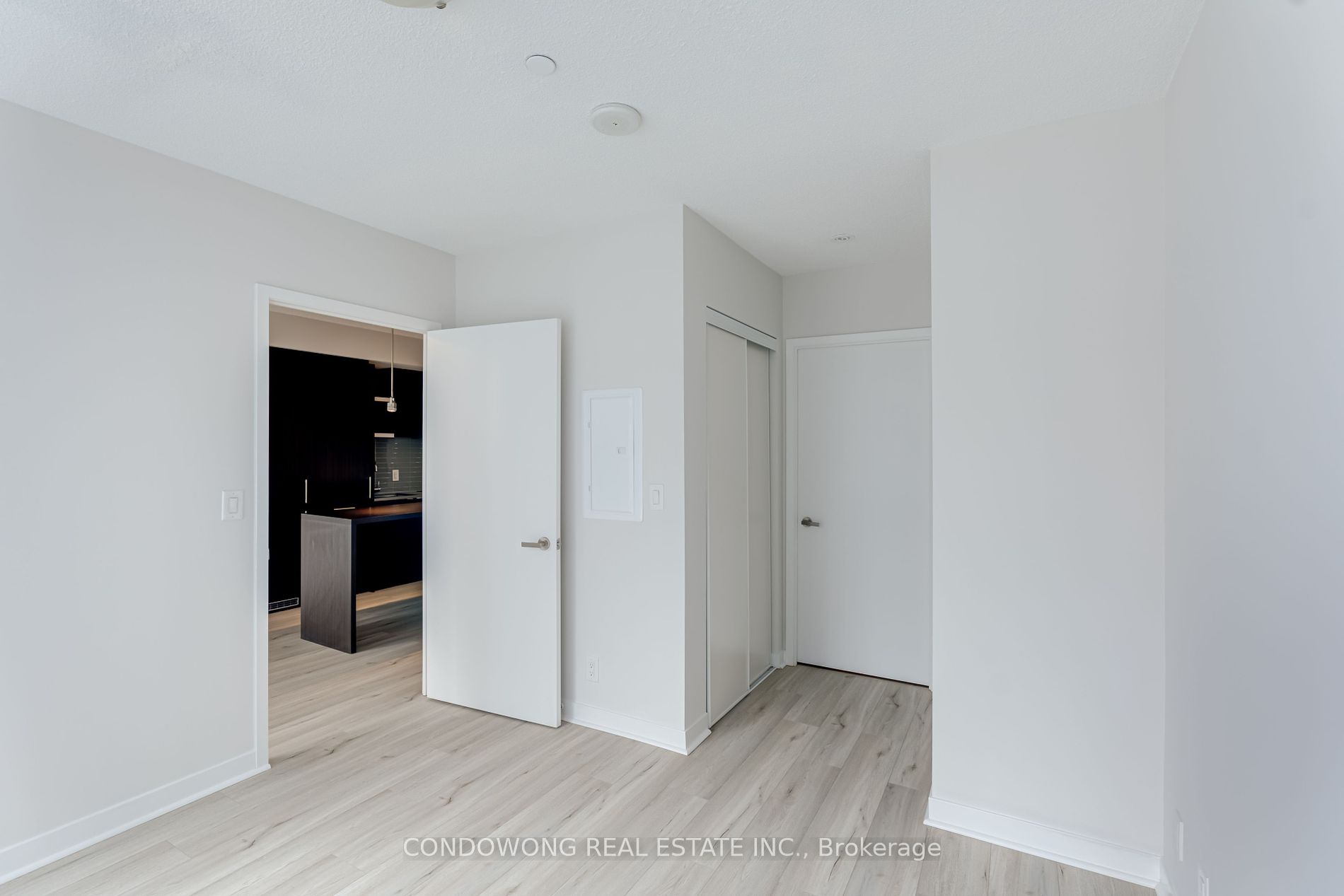 100 Harbour St, #1703