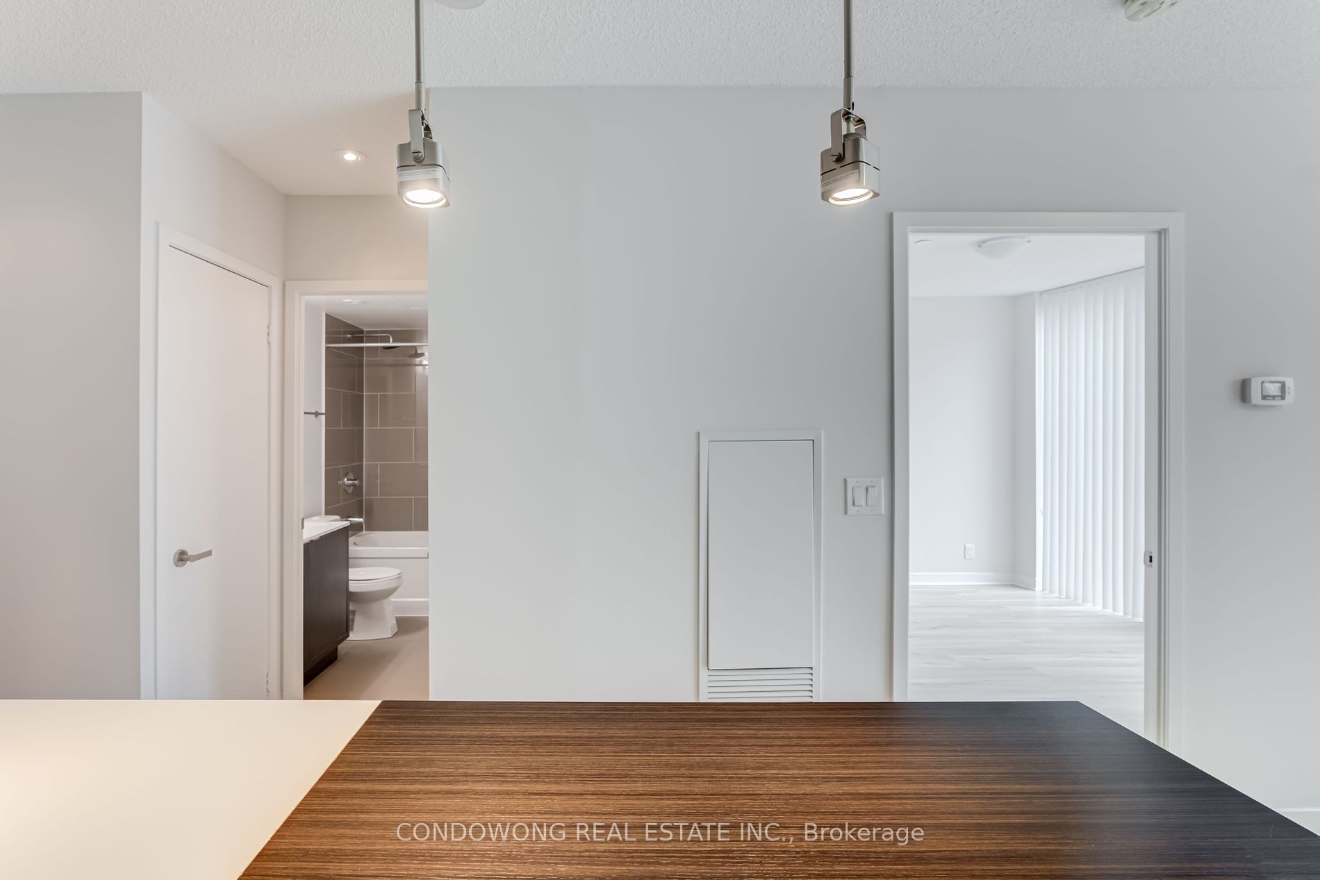 100 Harbour St, #1703