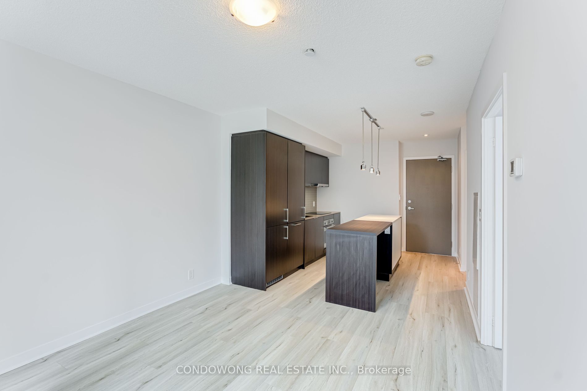 100 Harbour St, #1703