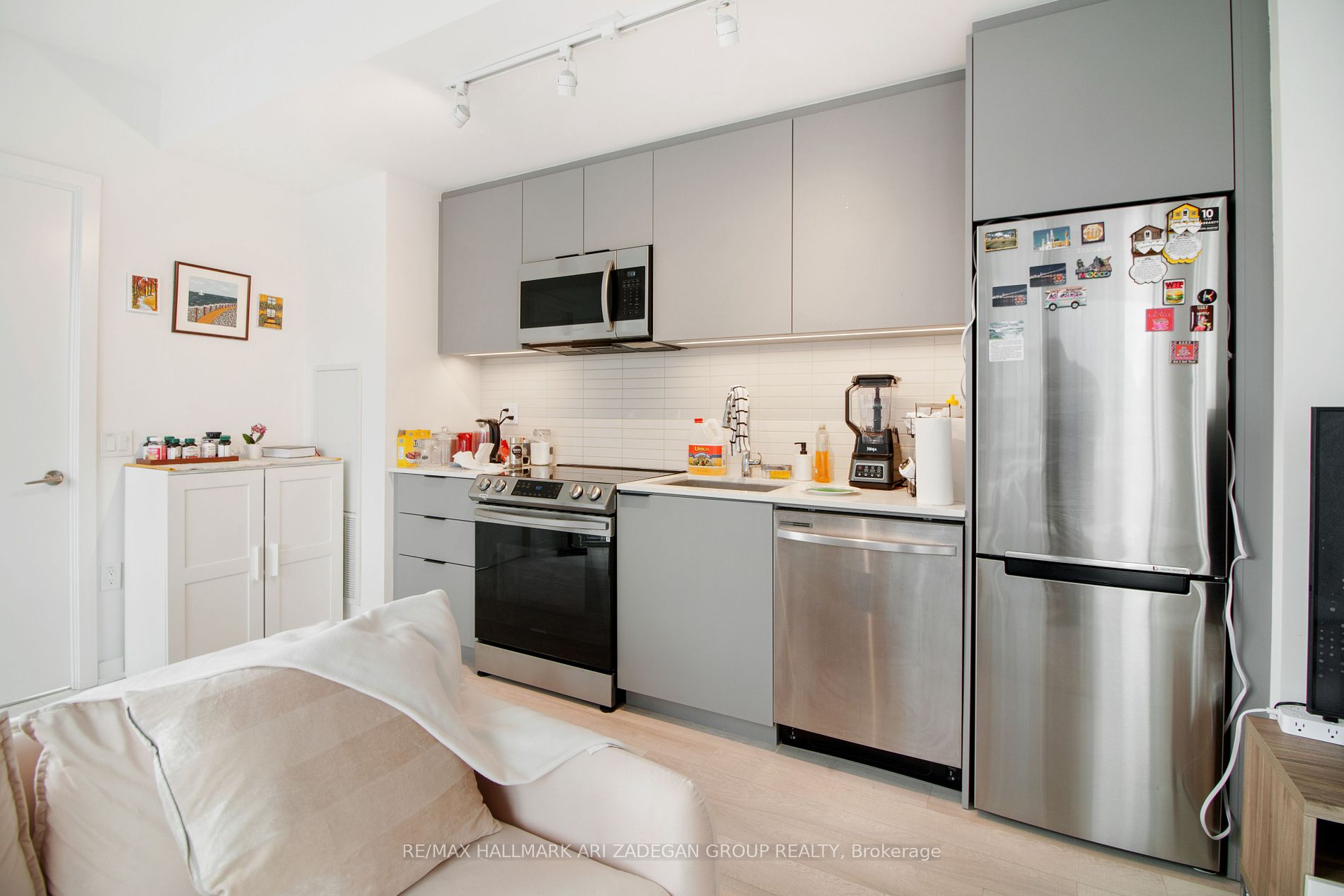 50 Power St, #1213