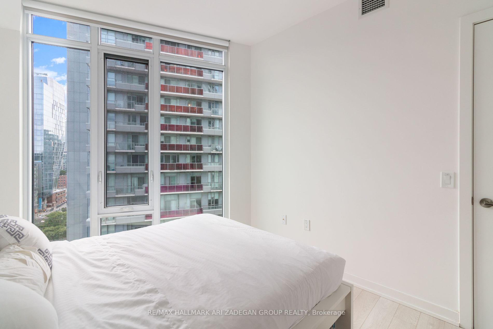 50 Power St, #1213