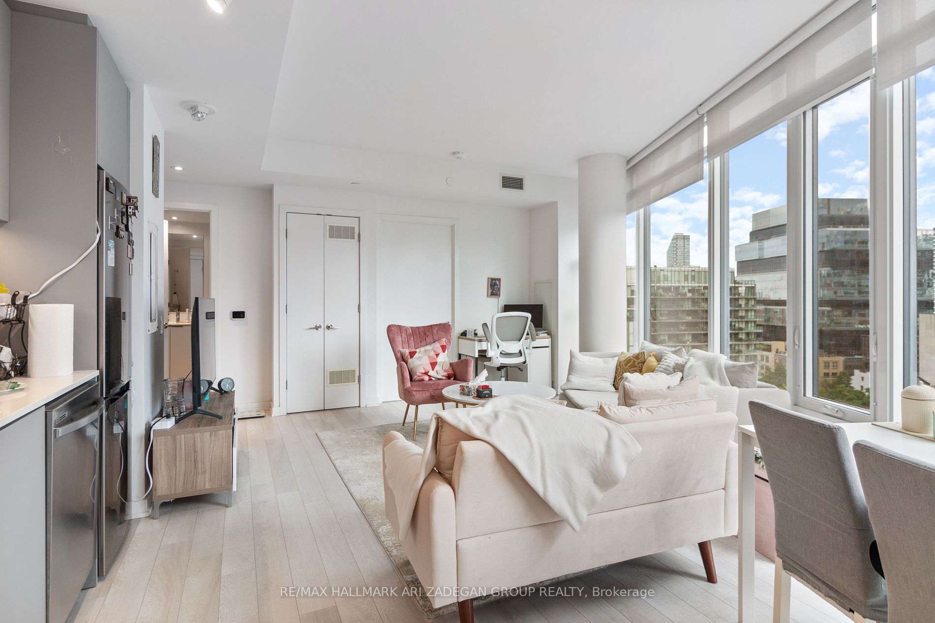 50 Power St, #1213