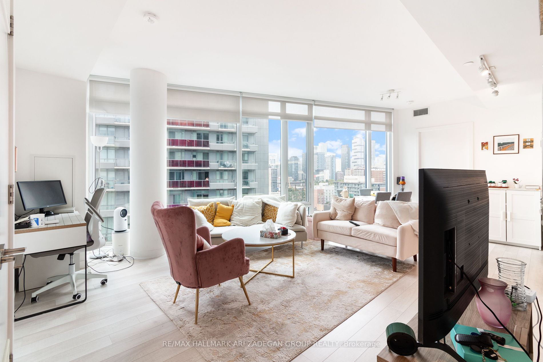 50 Power St, #1213