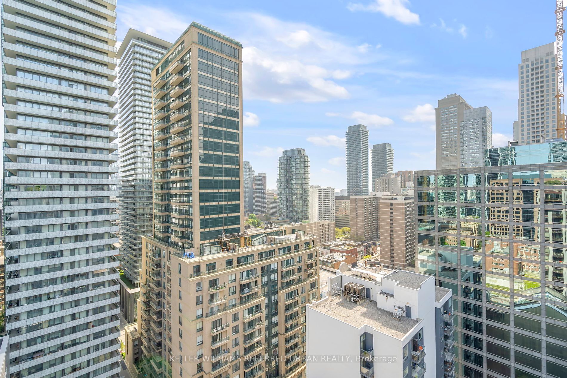 85 Bloor Street E, #1014