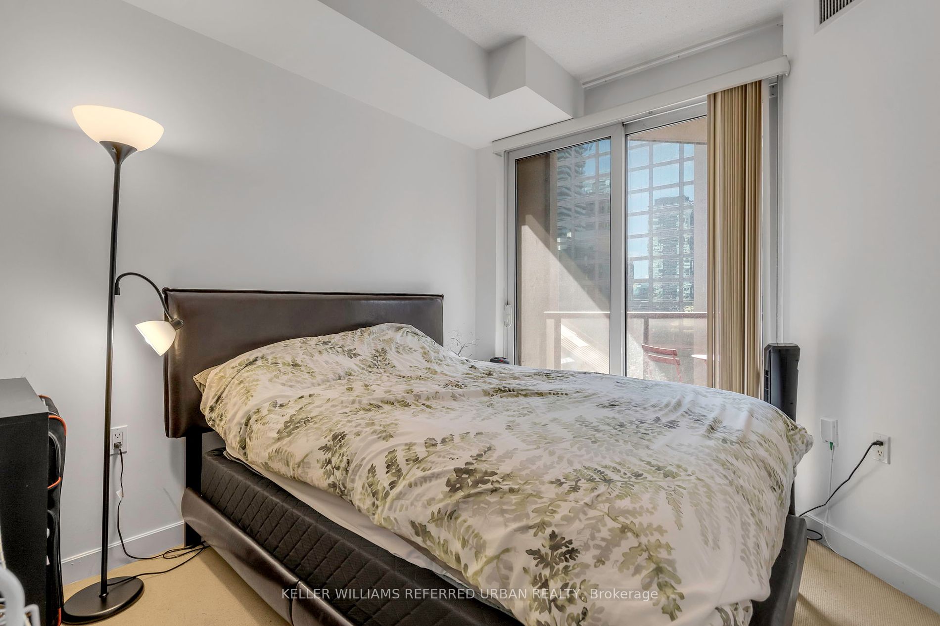 85 Bloor Street E, #1014