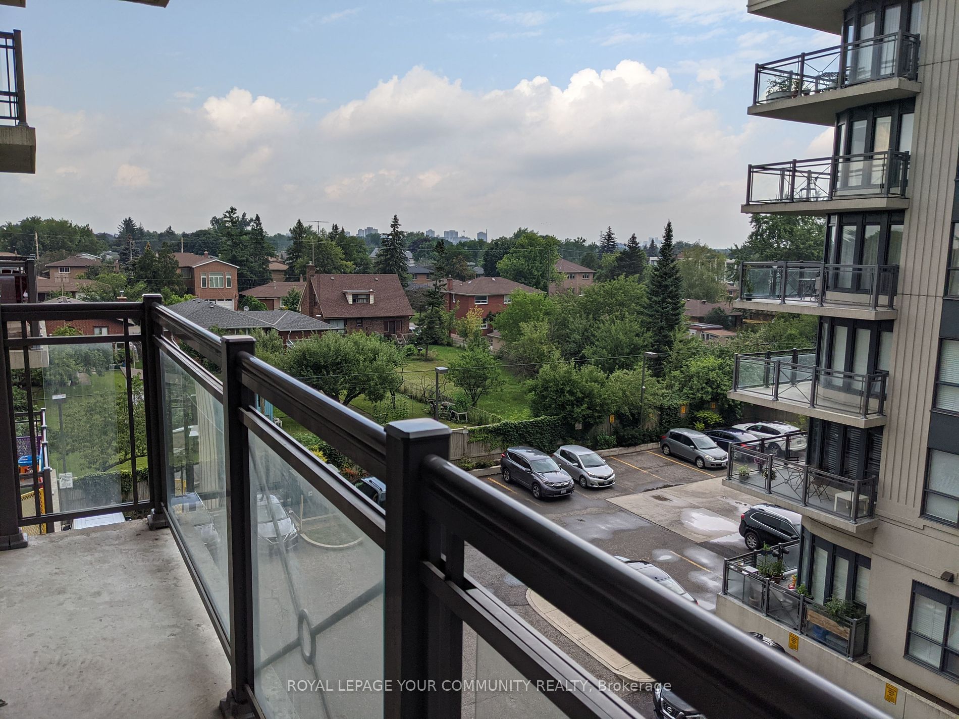 872 Sheppard Avenue W #416