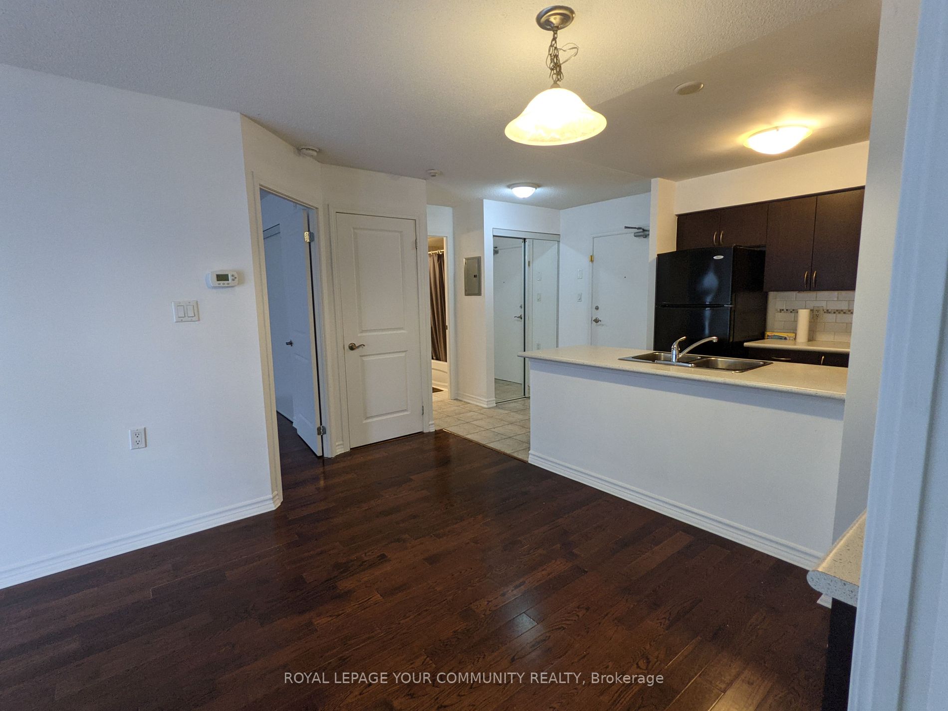 872 Sheppard Avenue W #416