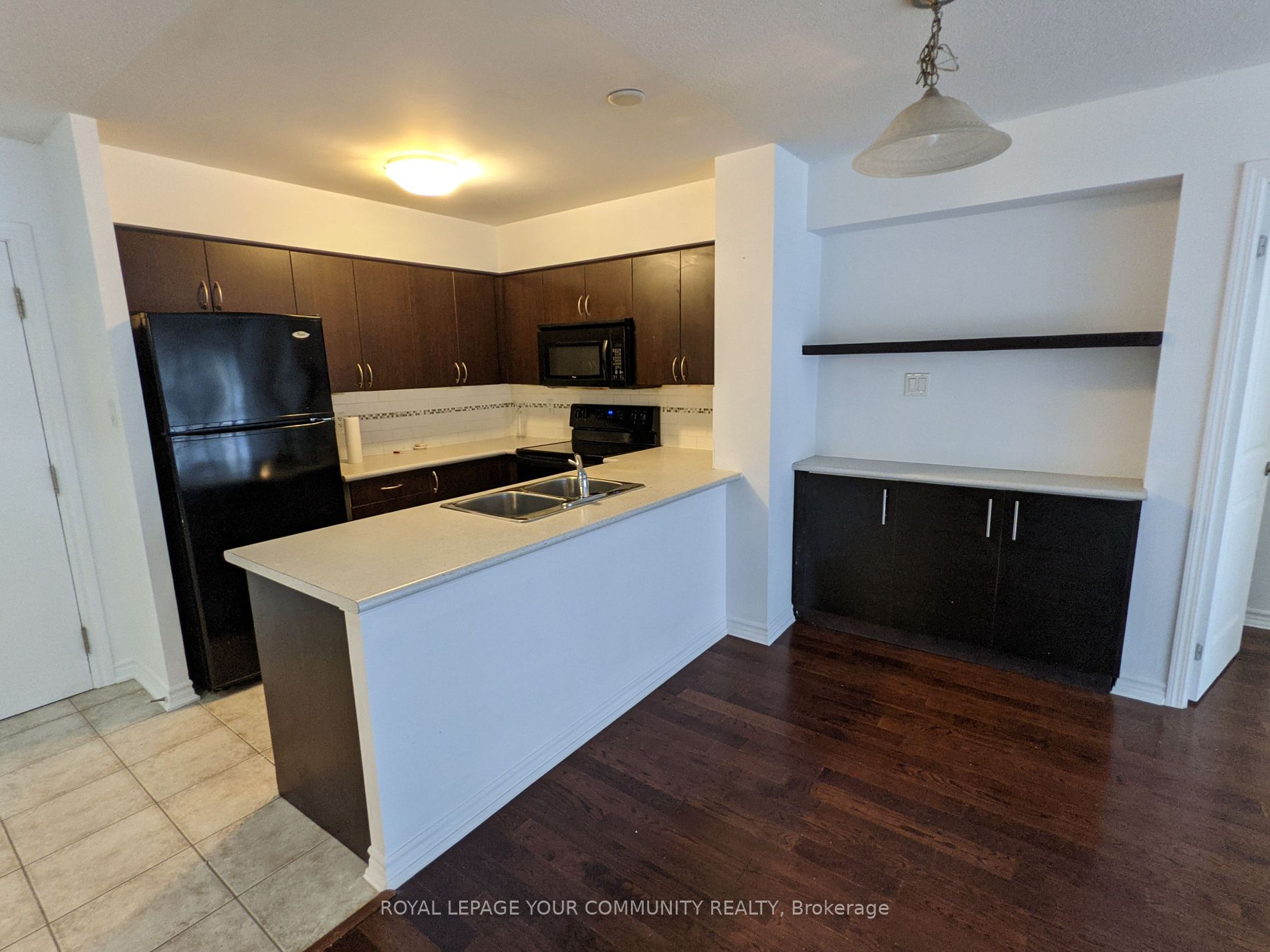 872 Sheppard Avenue W #416