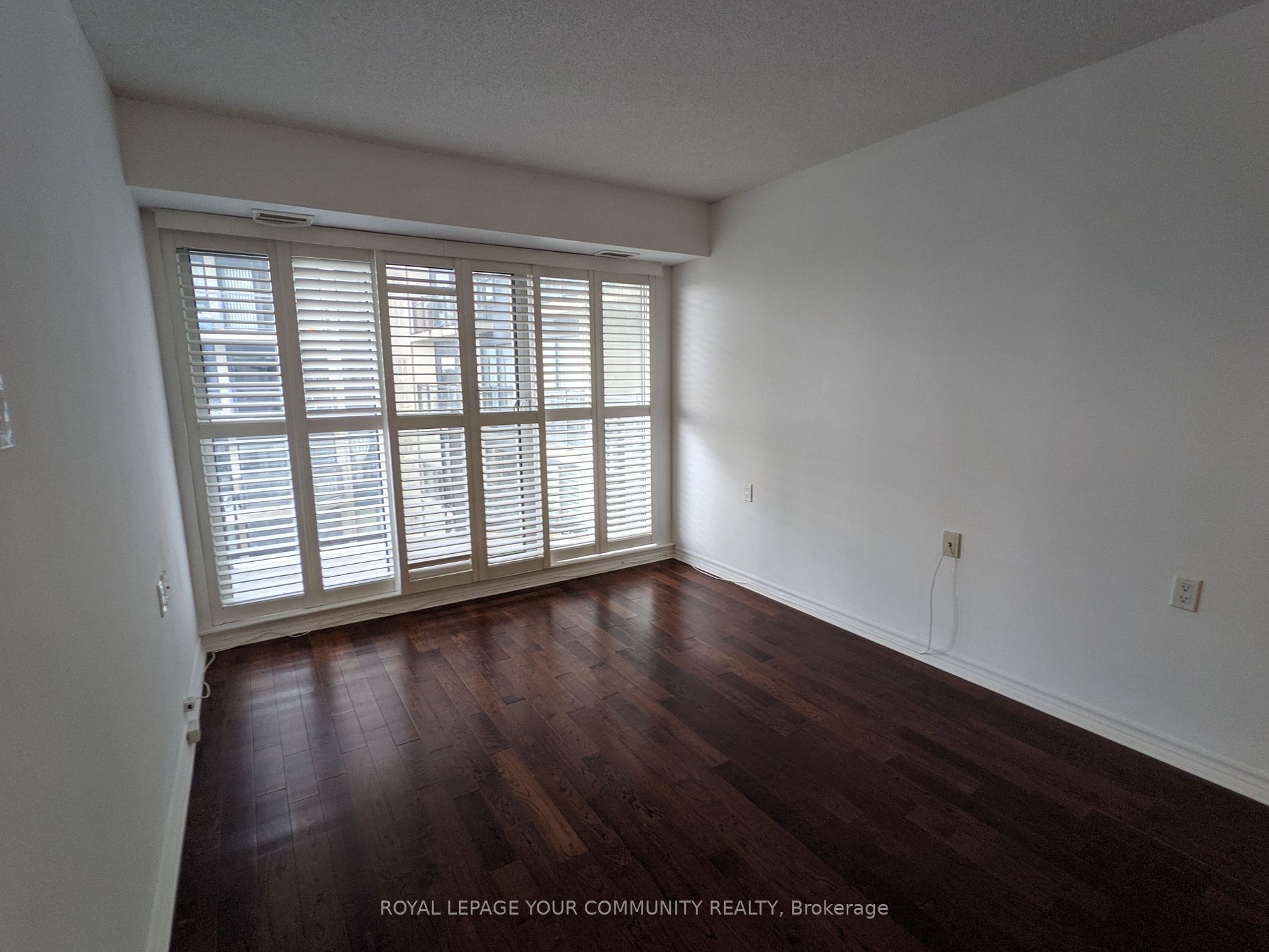 872 Sheppard Avenue W #416