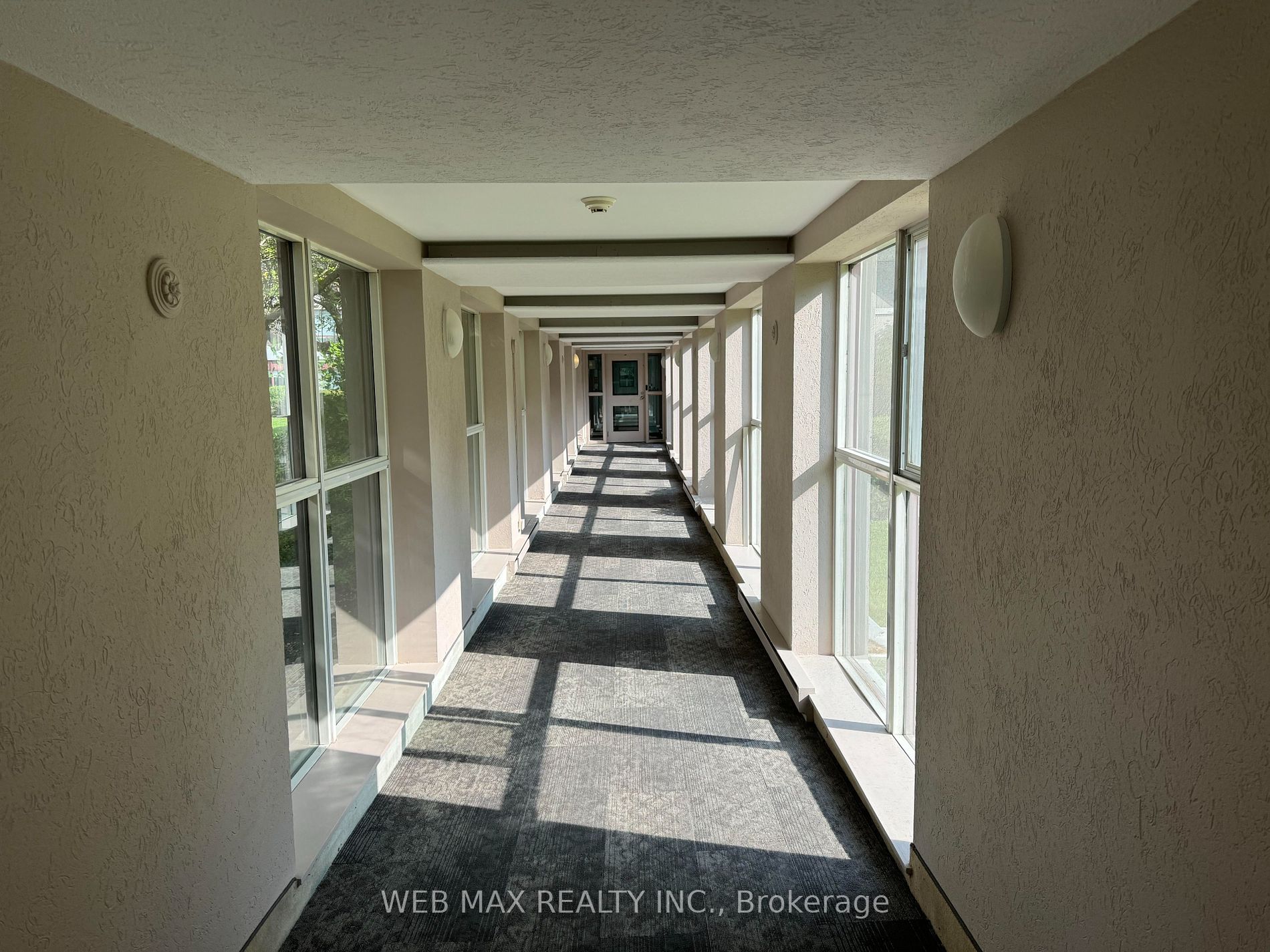 5765 YONGE Street, #610