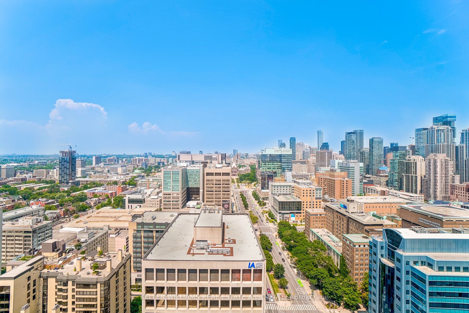 488 University Ave, #2302