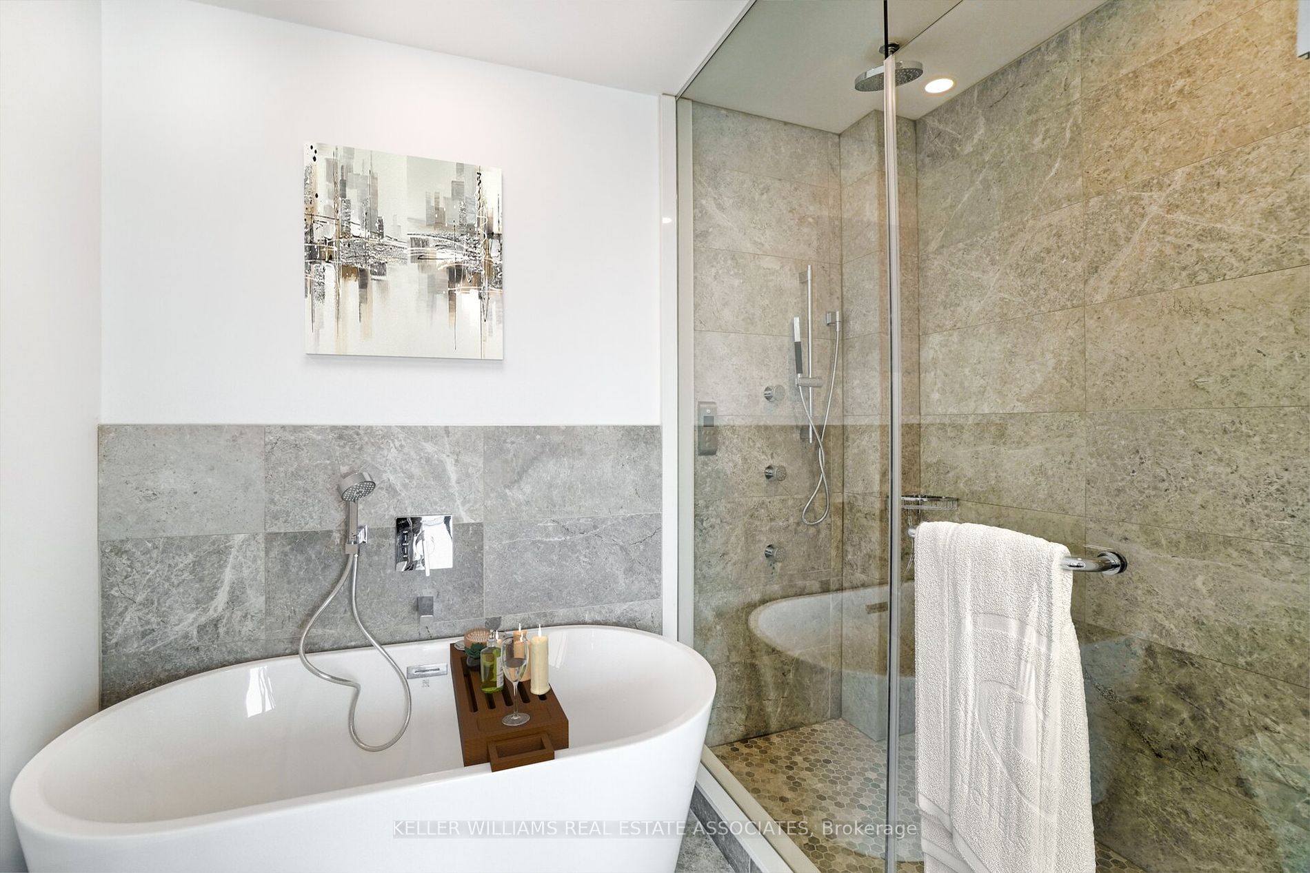 488 University Ave, #2302