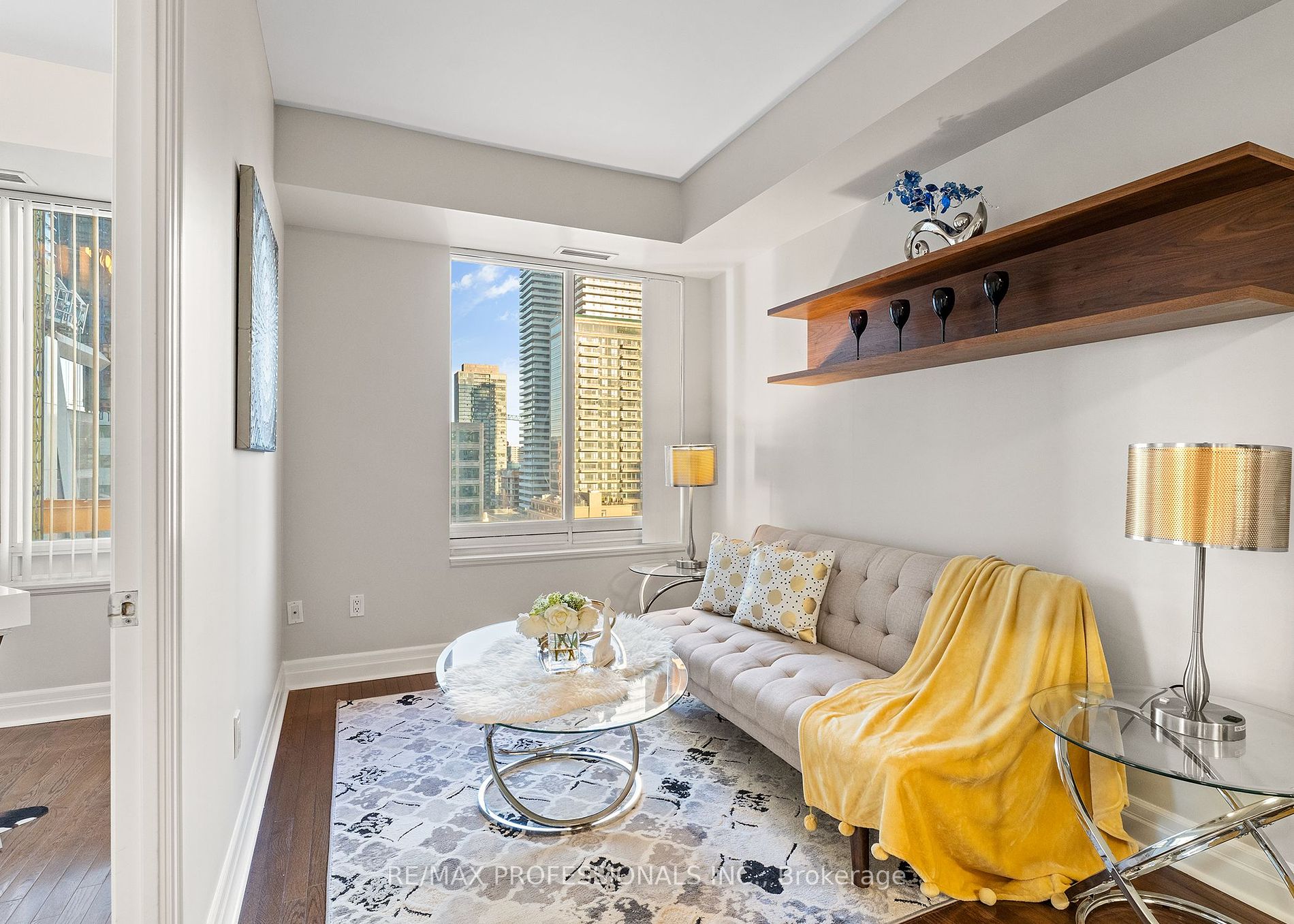 35 Balmuto St, #2104