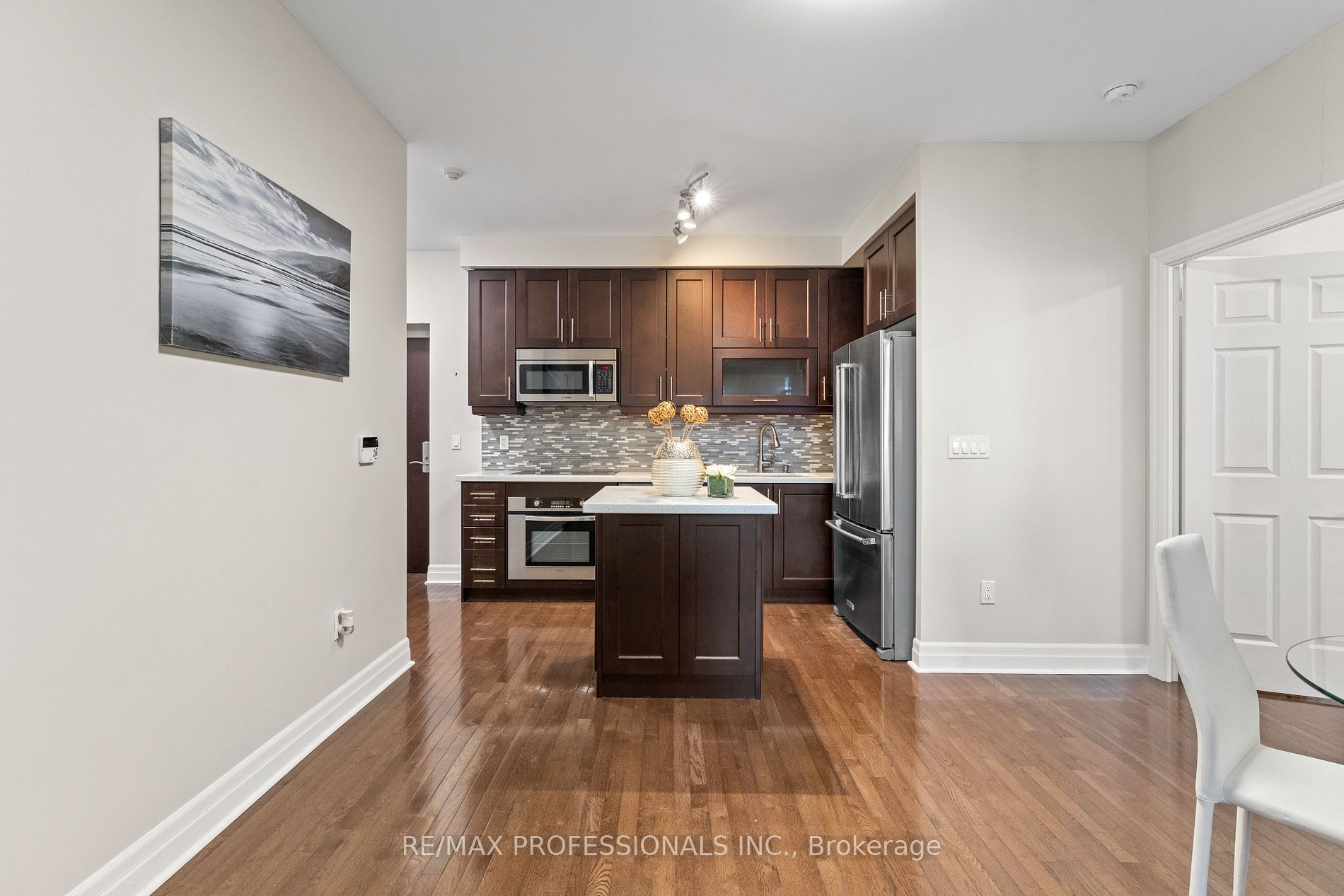 35 Balmuto St, #2104