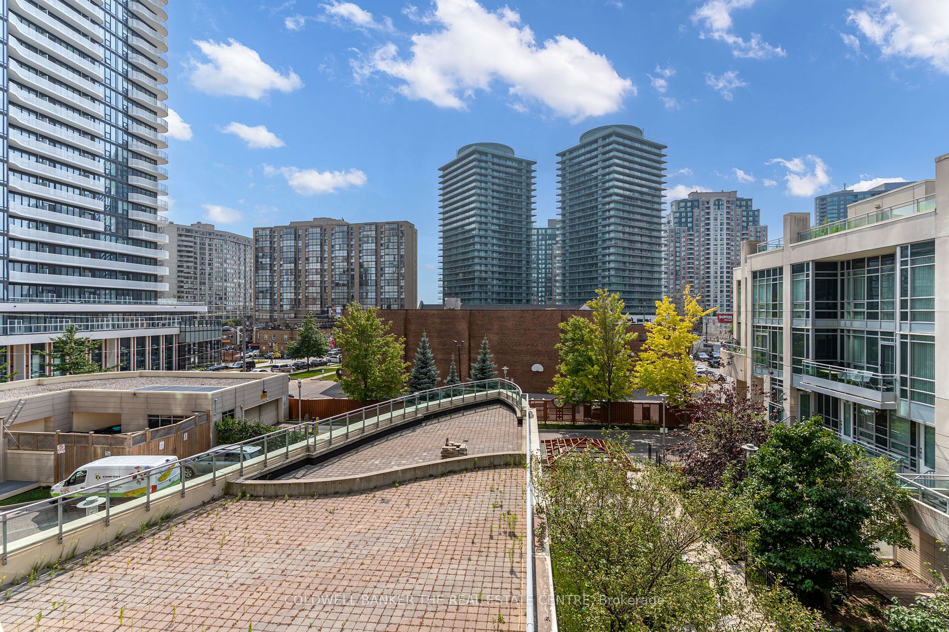 18 Holmes Avenue, #310
