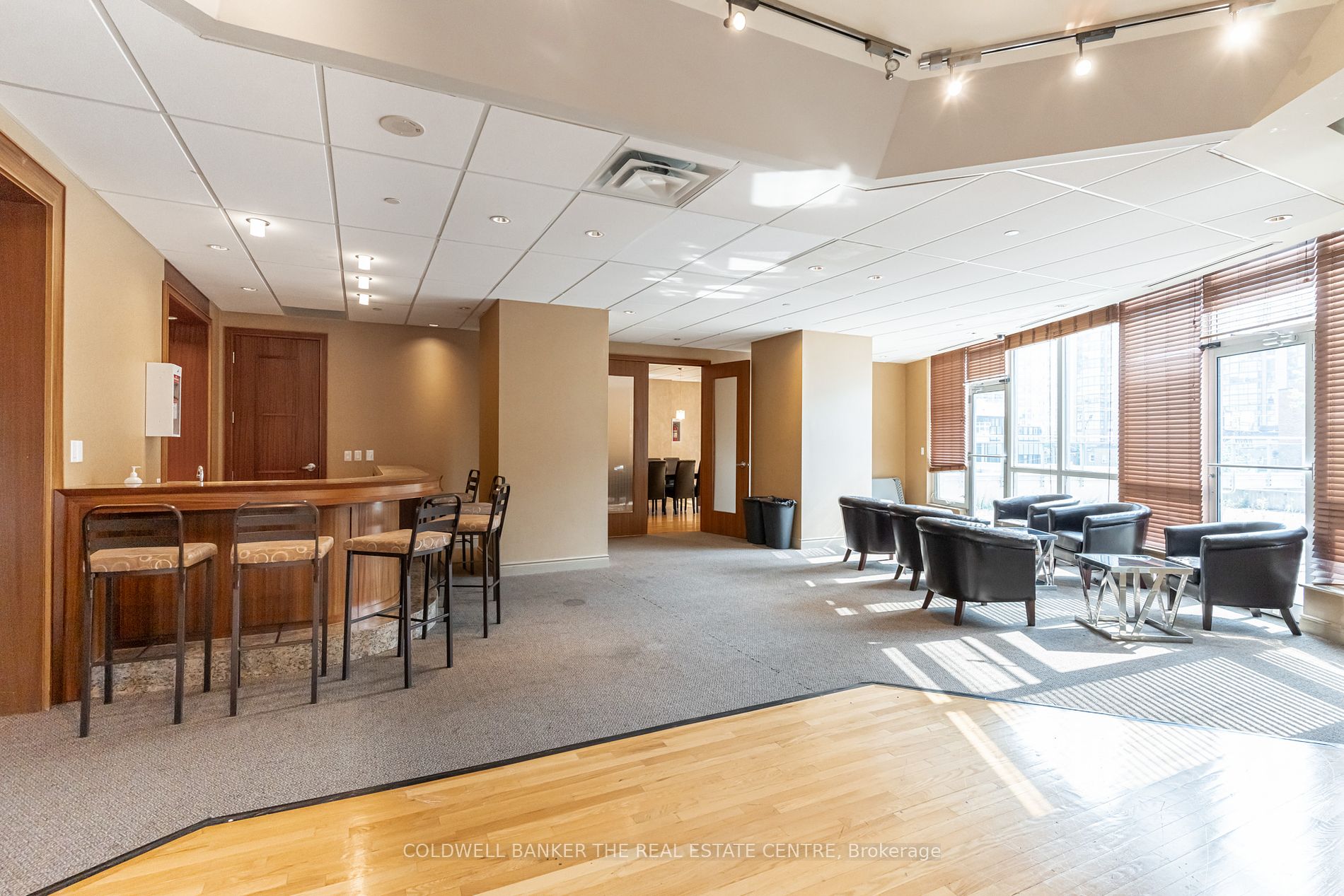 18 Holmes Avenue, #310