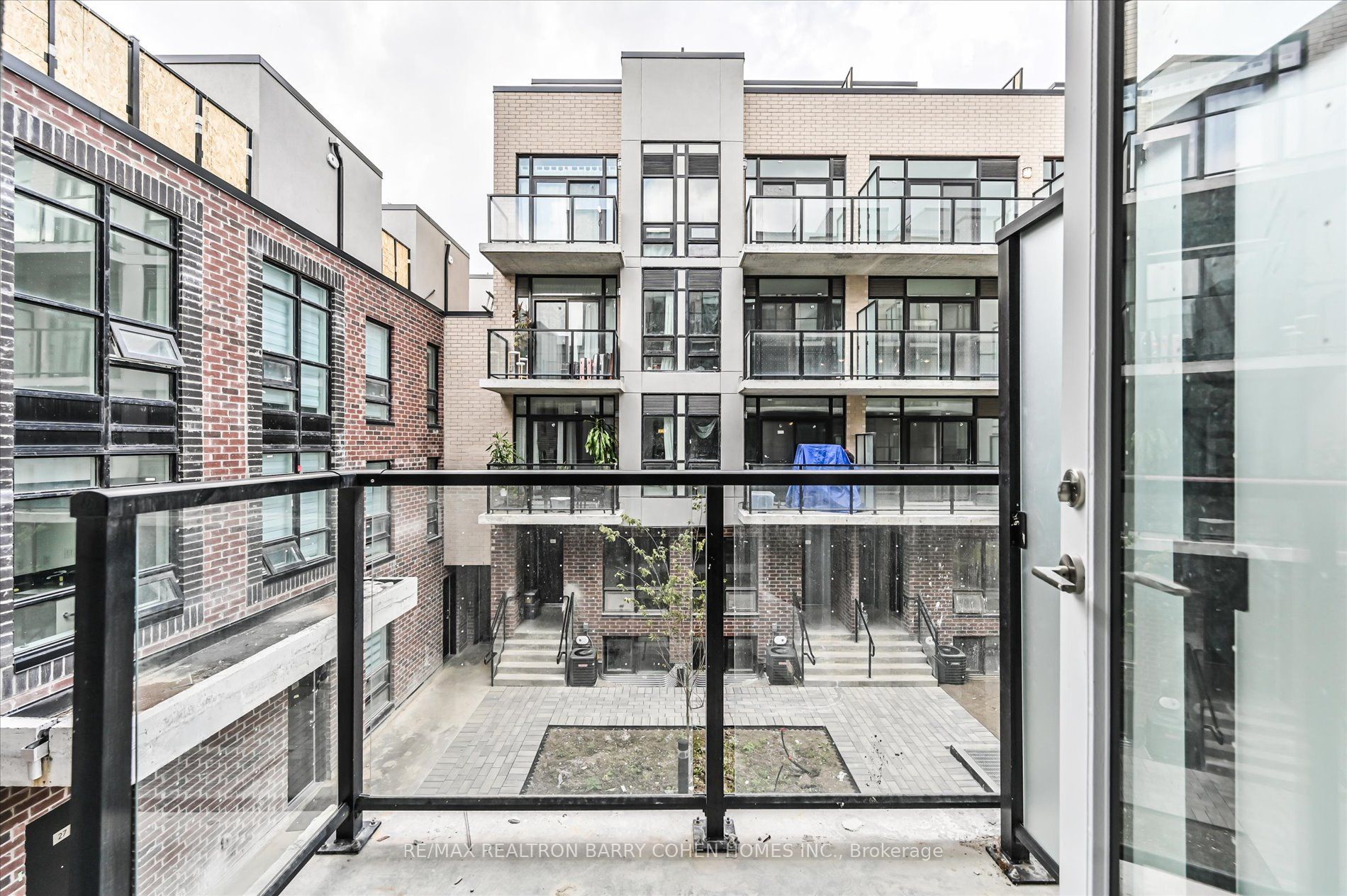 847 Sheppard Ave W, #24