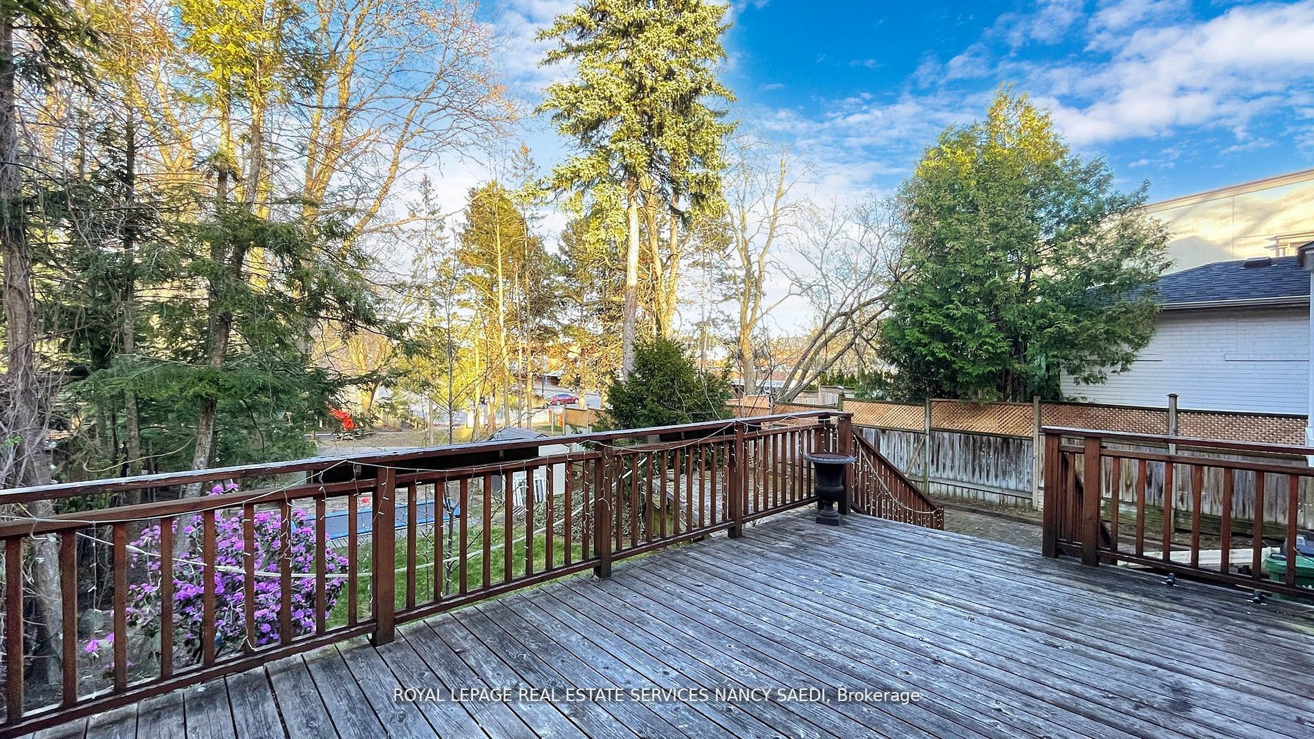 19 Strathgowan Crescent