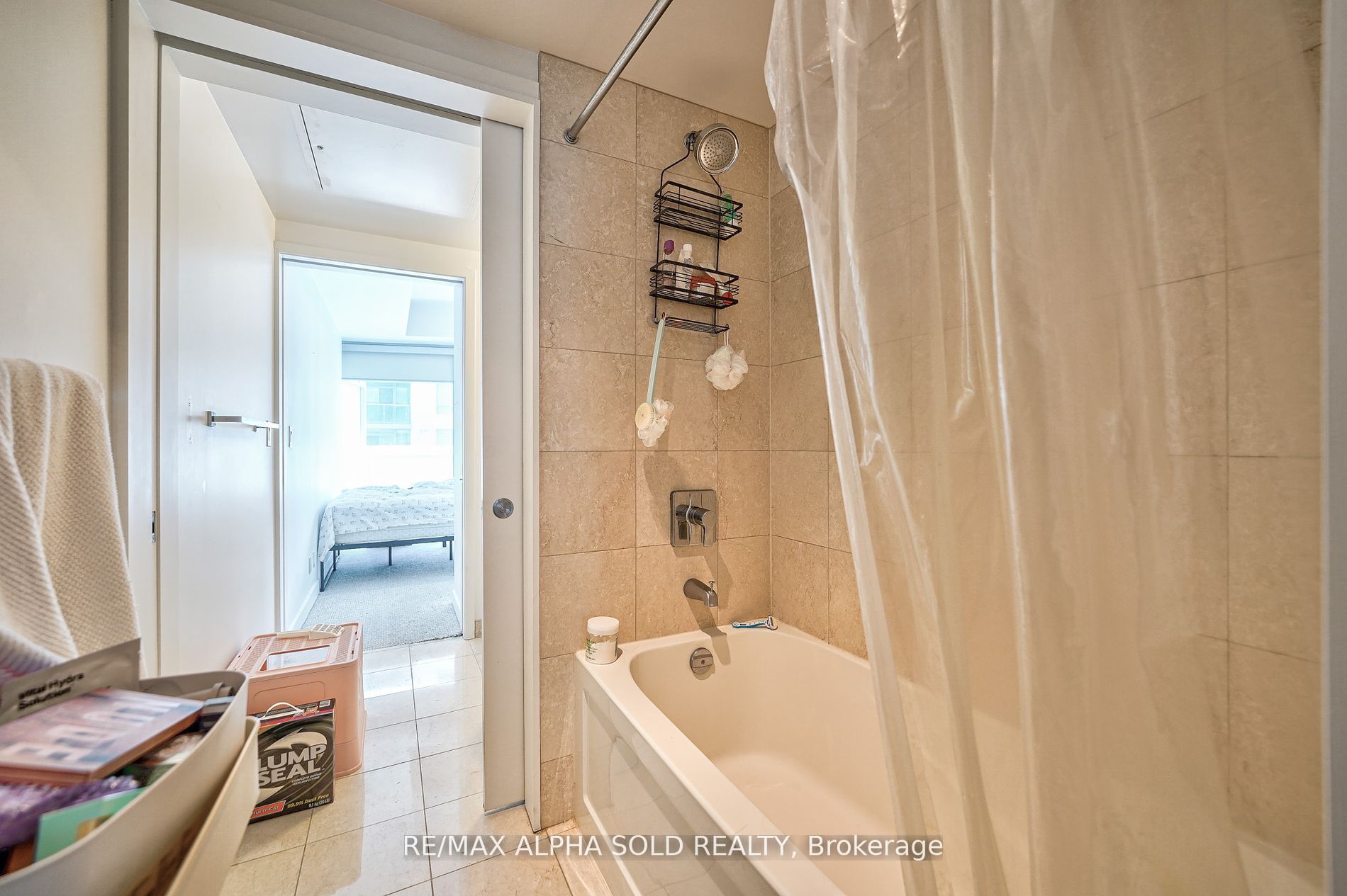 12 York St, #707