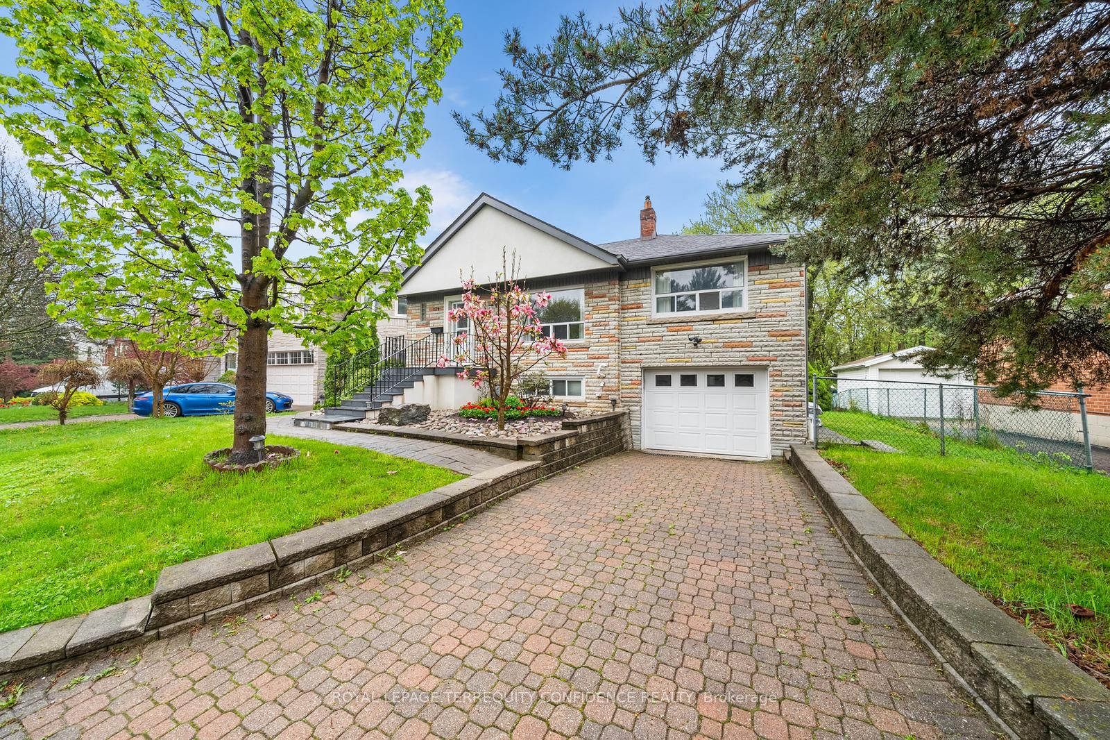 139 Horsham Avenue