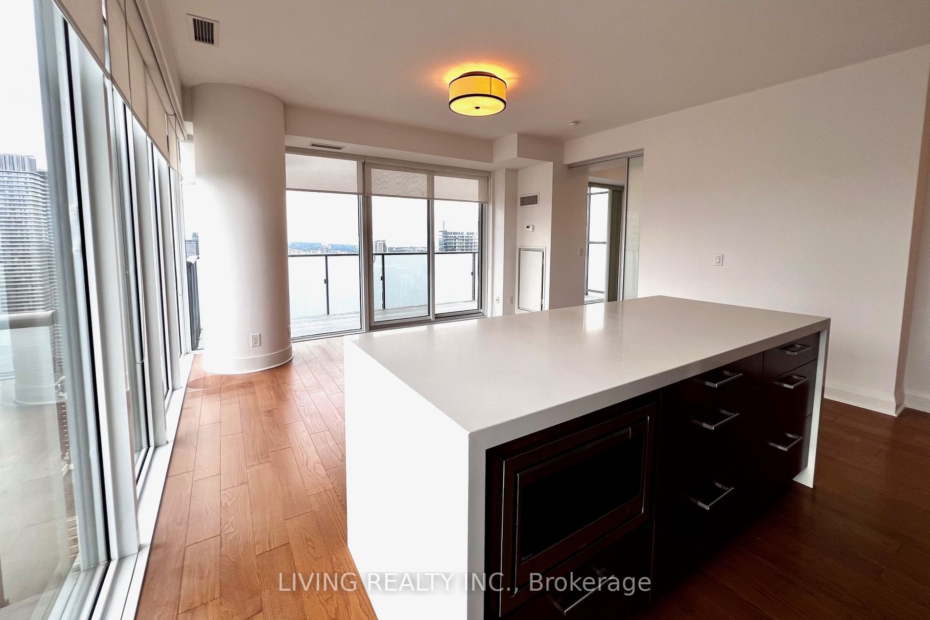 1080 Bay Street #4310
