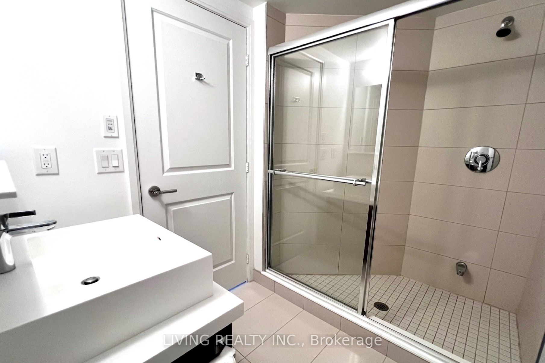 1080 Bay Street #4310