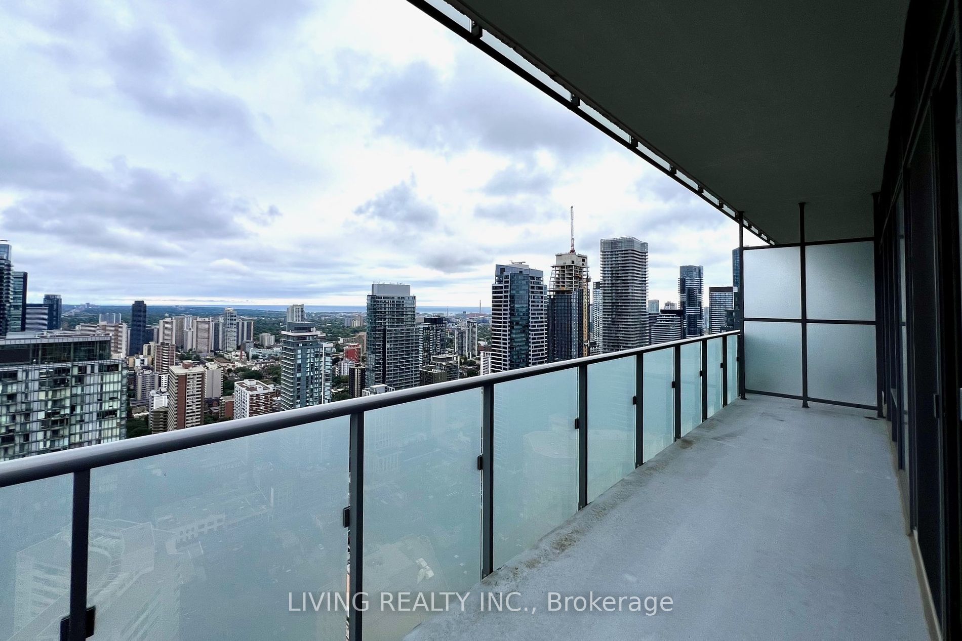 1080 Bay Street #4310