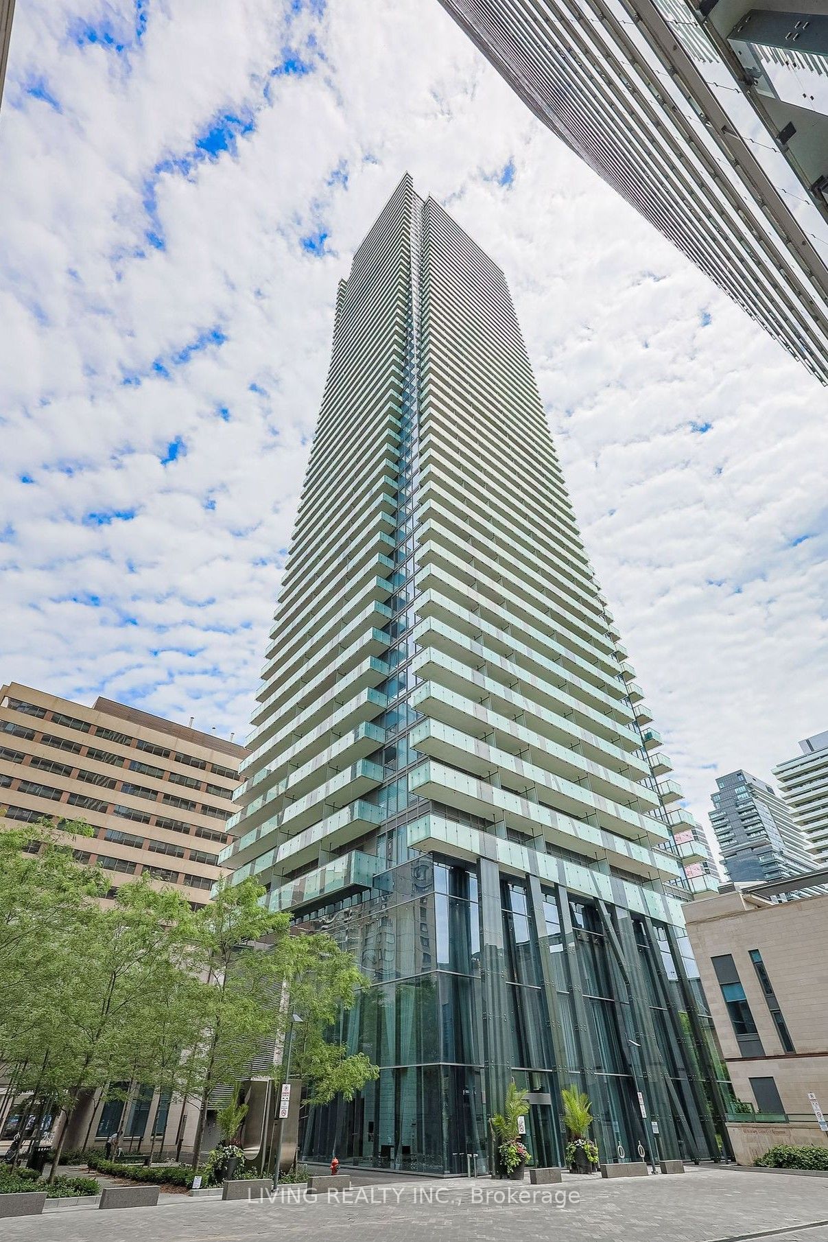 1080 Bay Street #4310