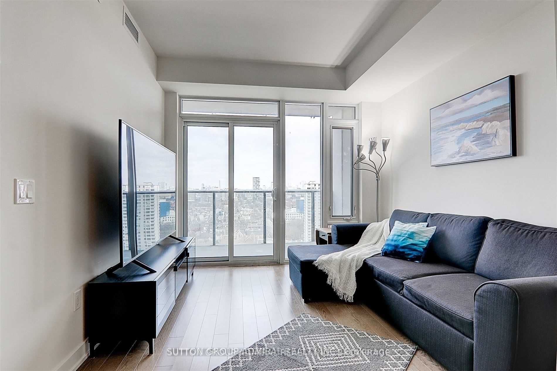 330 Richmond St W, #2312