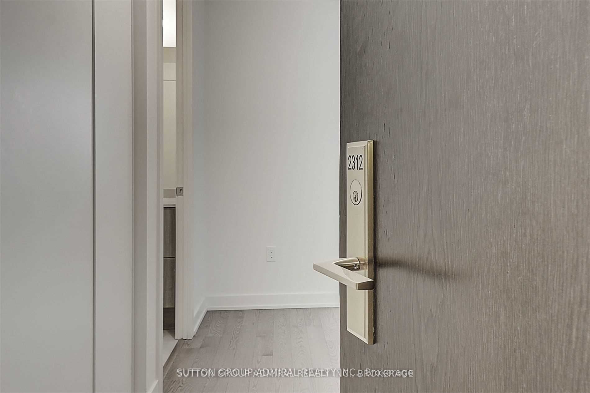 330 Richmond St W, #2312