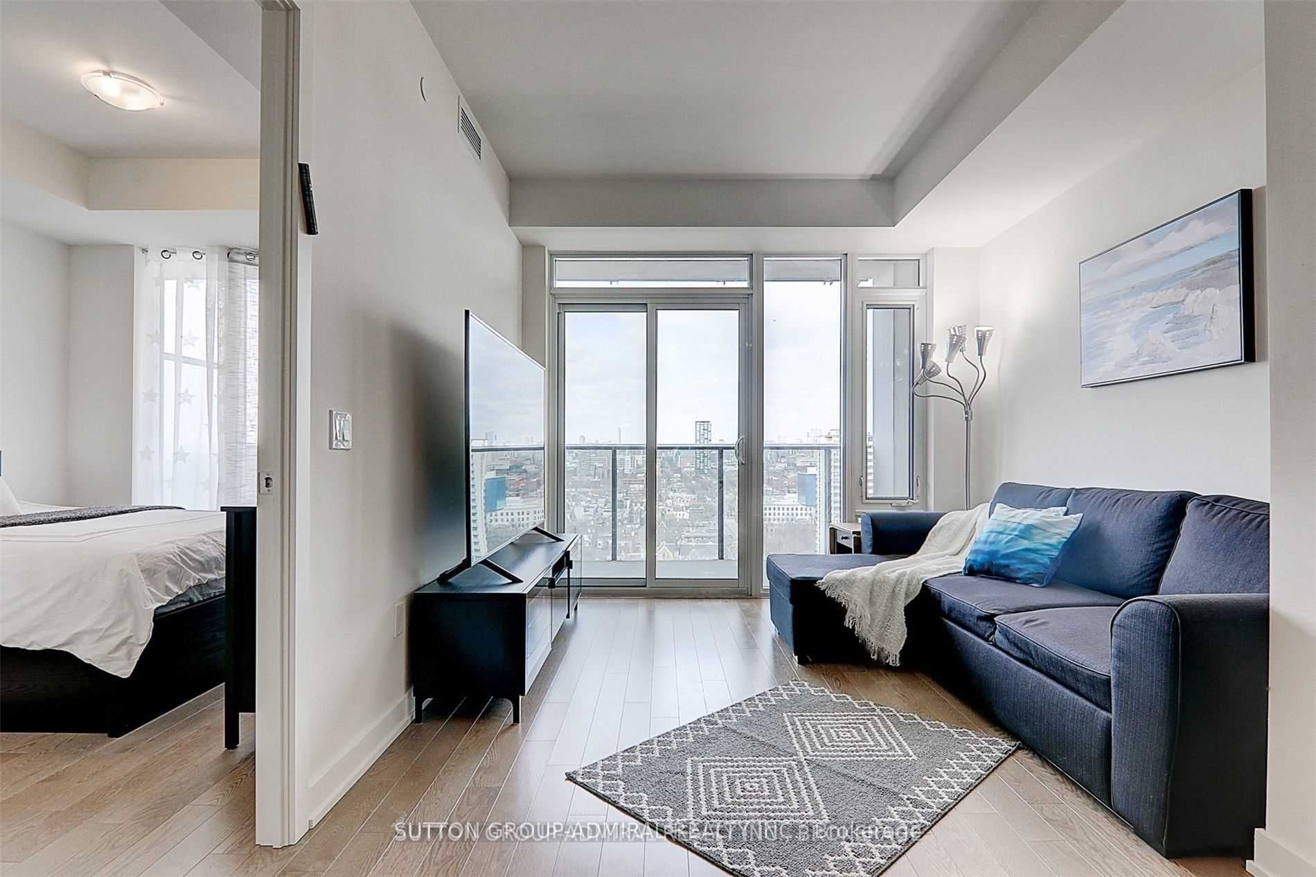 330 Richmond St W, #2312