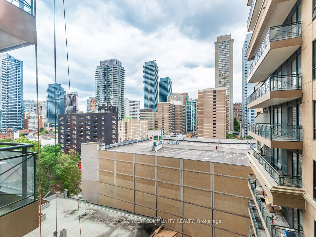 35 Hayden Street, #1020