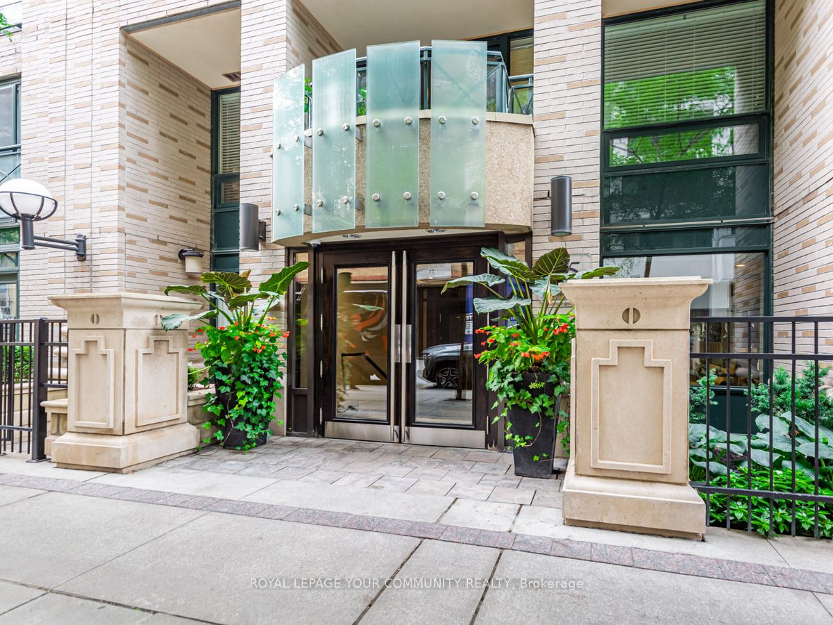 35 Hayden Street, #1020