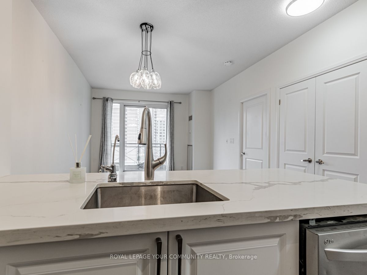 35 Hayden Street, #1020