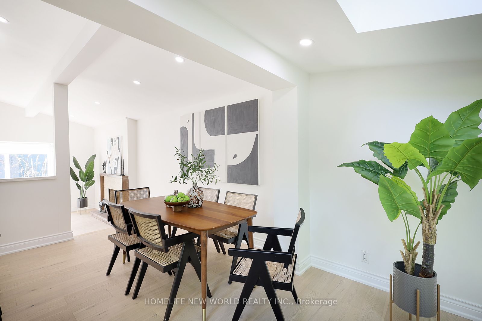 33 Valentine Drive