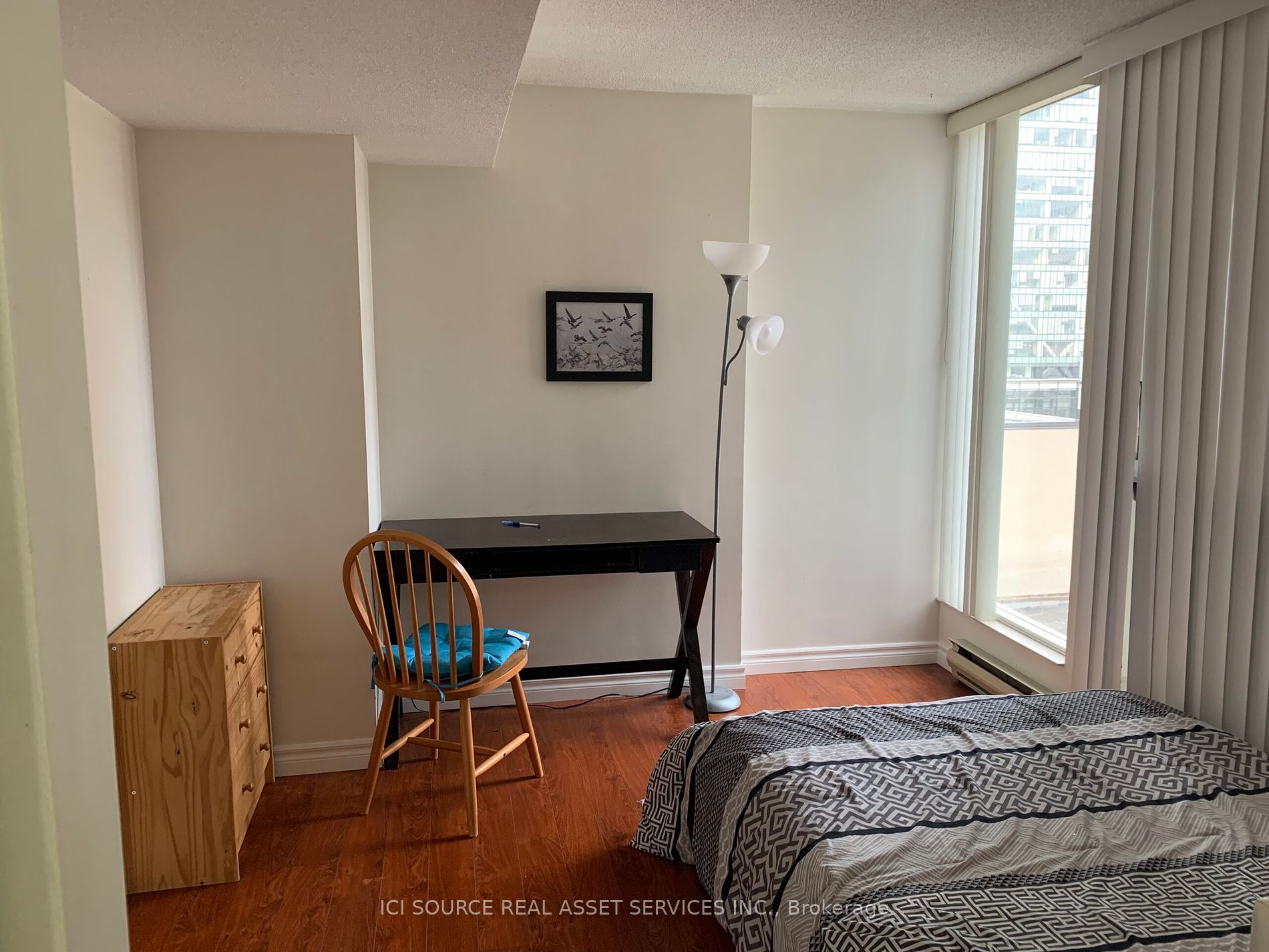 55 Centre Avenue, #706