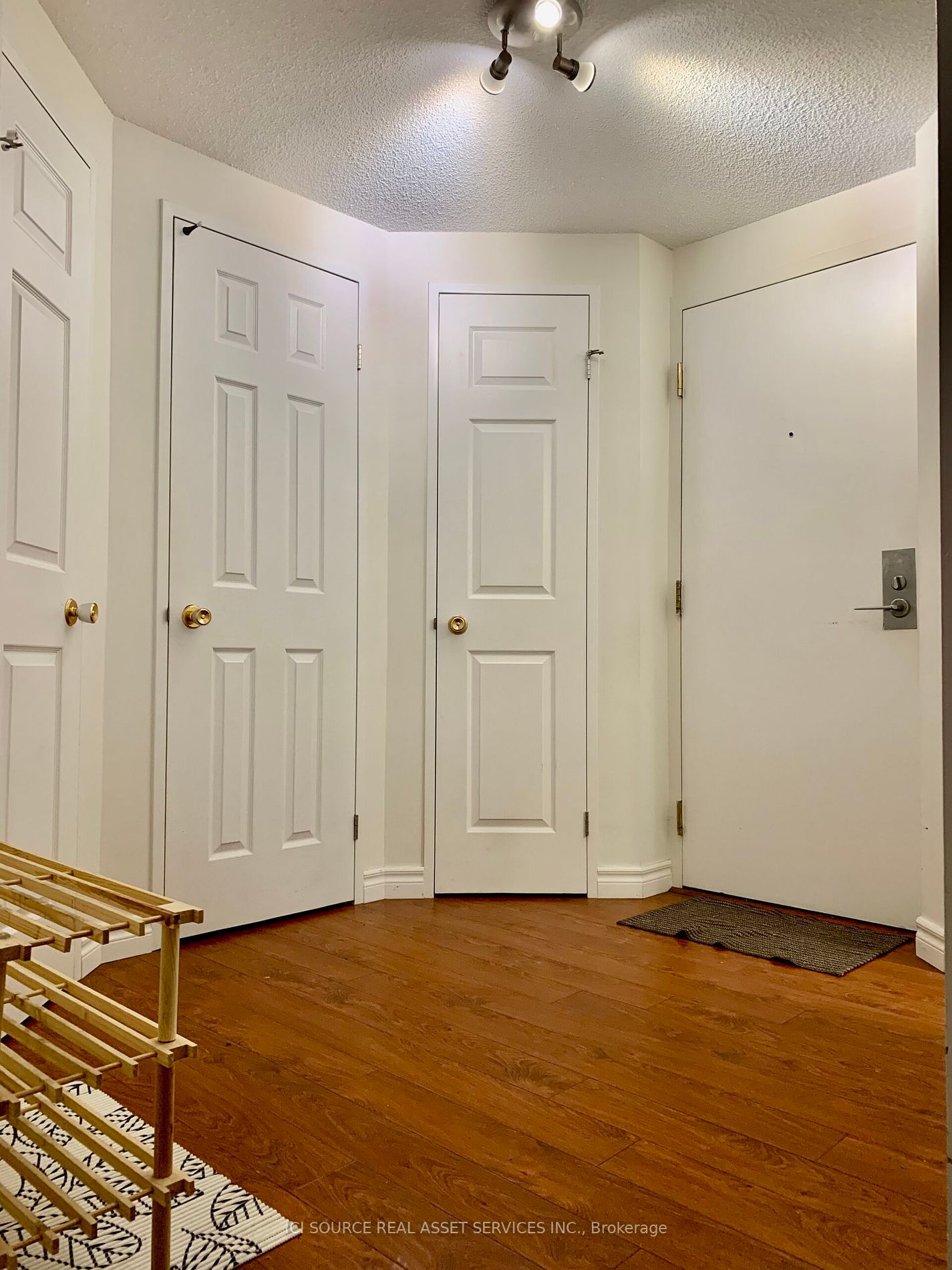 55 Centre Avenue, #706