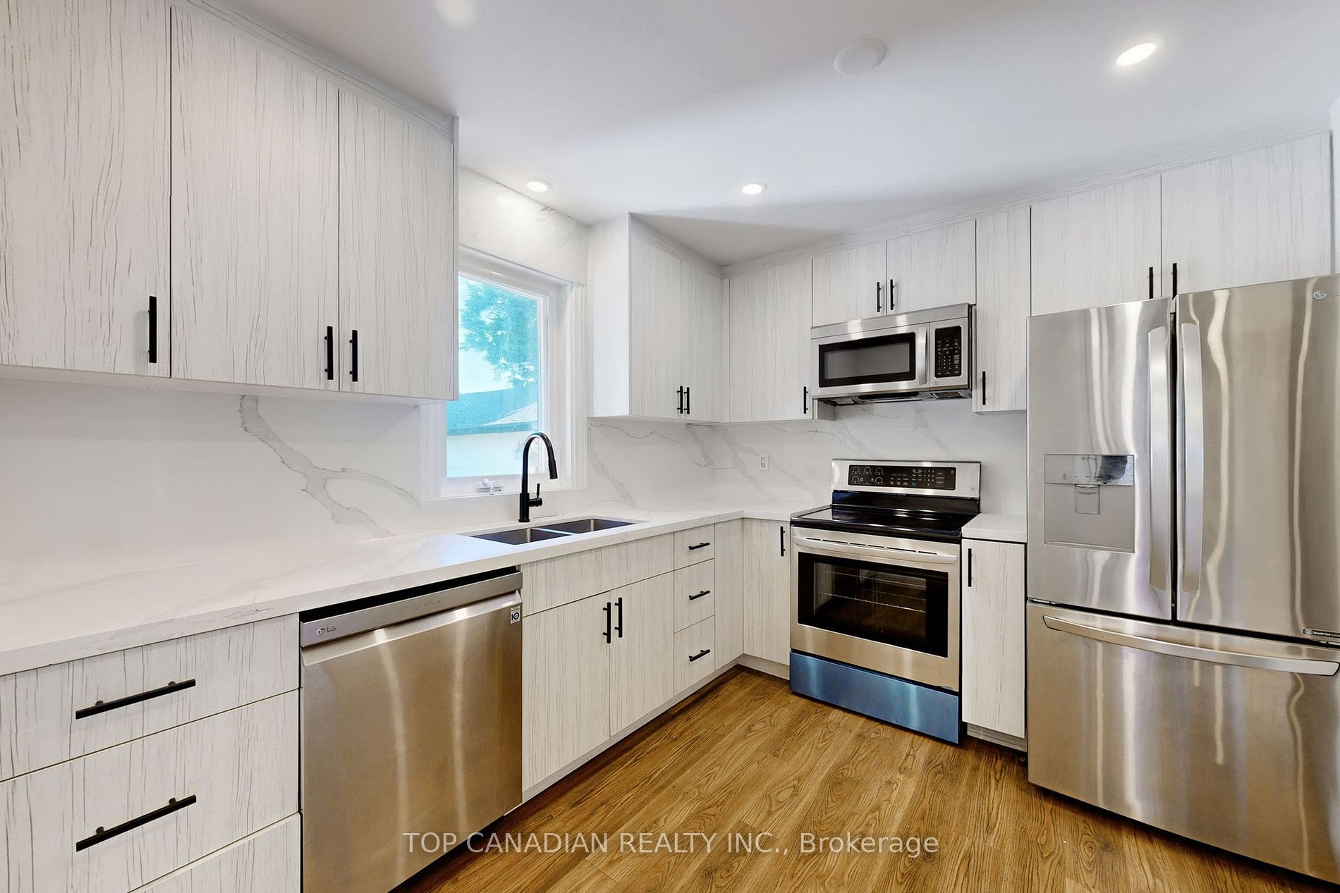 11 Kenton Drive